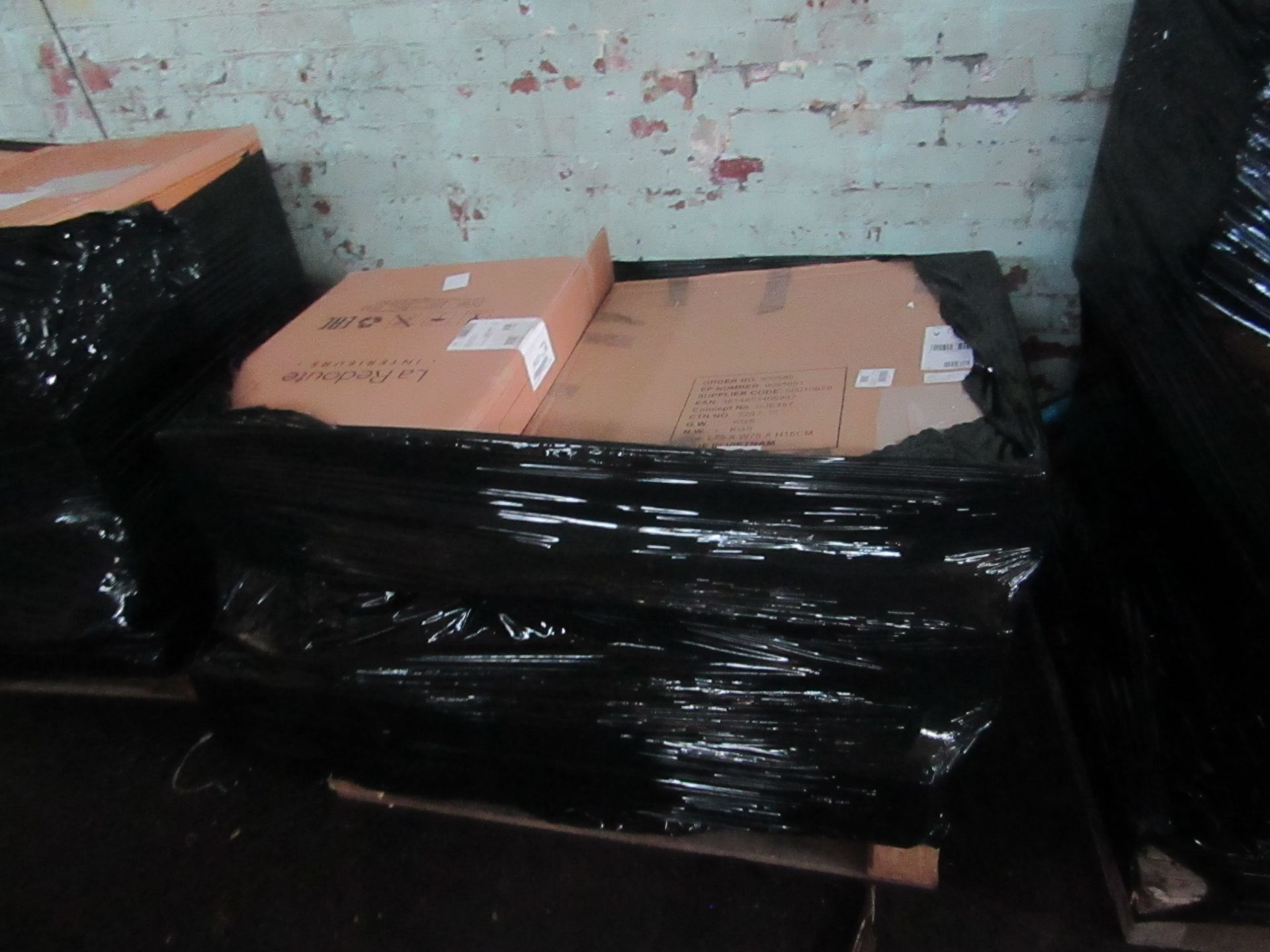 | 1X | PALLET OF FAULTY / MISSING PARTS / DAMAGED CUSTOMER RETURNS FROM LA REDOUTE UNMANIFESTED |