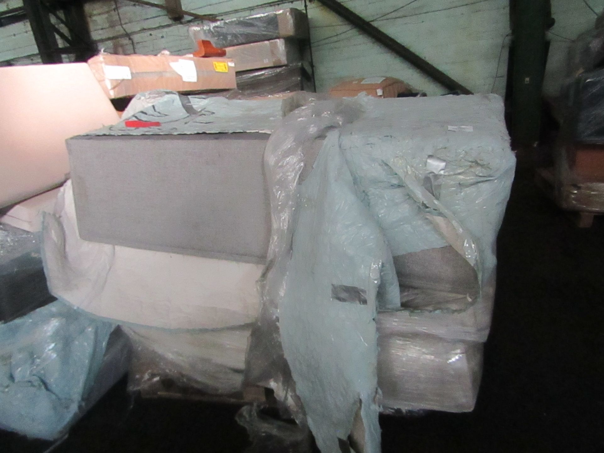 | 1X | PALLET OF FAULTY / MISSING PARTS / DAMAGED CUSTOMER RETURNS VIVENSE SOFA PARTS UNMANIFESTED |