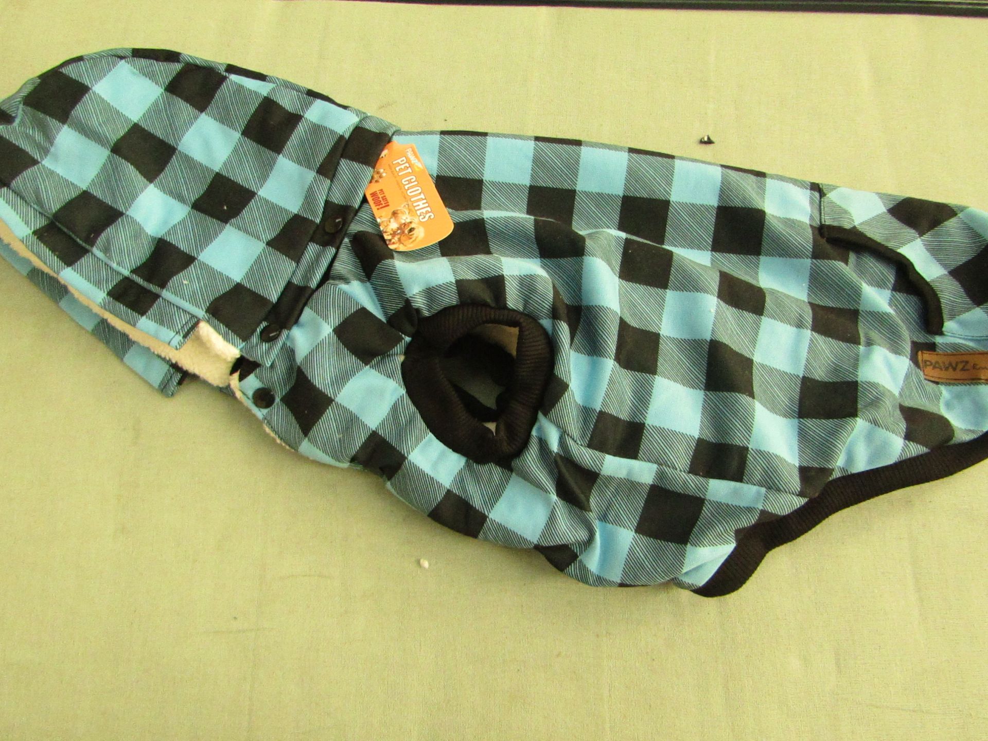 Pawz - Plaid Dog Coat - Size L - Please See Image For Design - Unused & Packaged.
