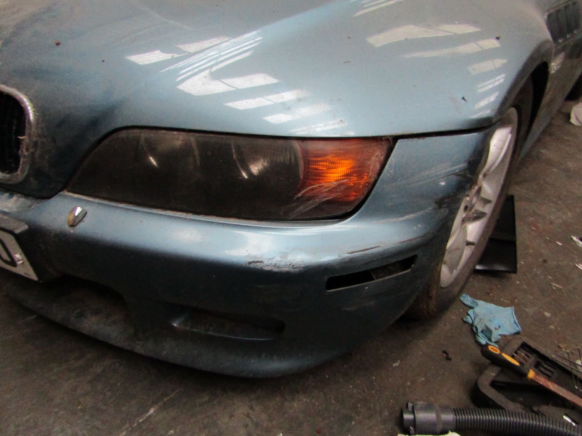 V Plate (2000) BMW Z3 2.0i, this Vehicle has been SORN and hasn't run for at least 5 years and the - Image 6 of 38