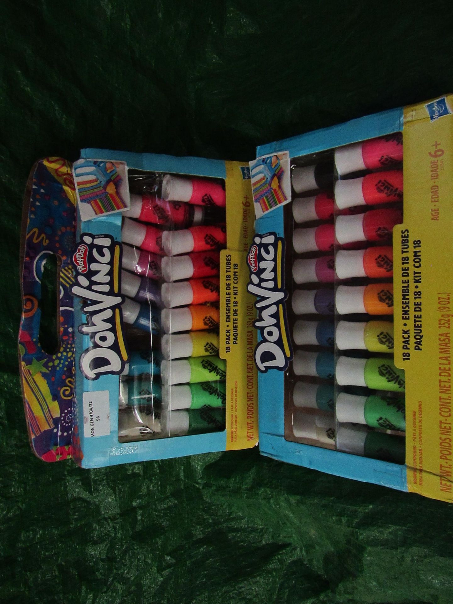2x Play-Doh - Doh Vinci 18 Pack Drawing Compound Set - Unused & Boxed.