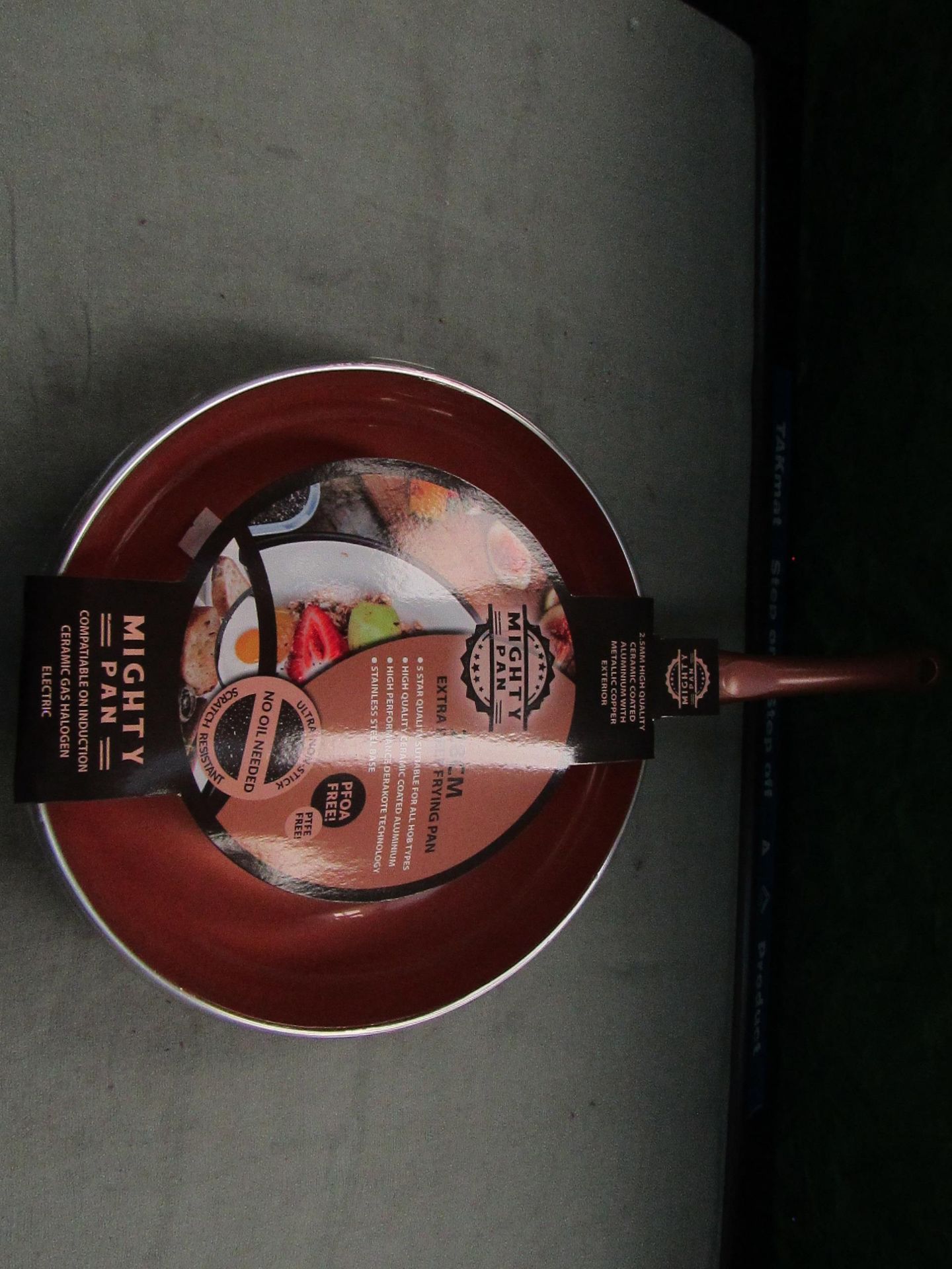 Mighty Pan - Extra Deep Non-Stick Scratch Resistant - Cooper ( 28cm ) Frying Pan - New & Boxed.