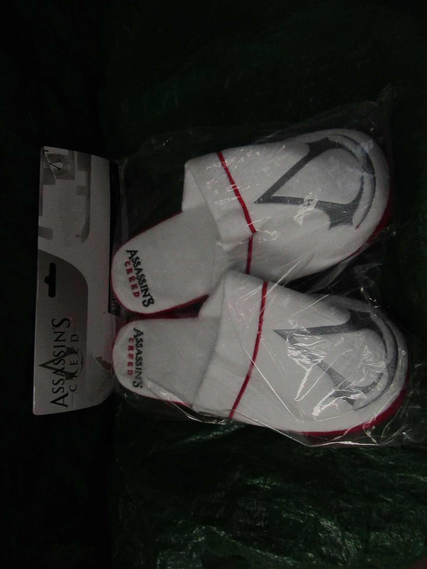 2x Assassins Creed - Anti-Slip Mule Slippers - Size 5-7 - New & Packaged.