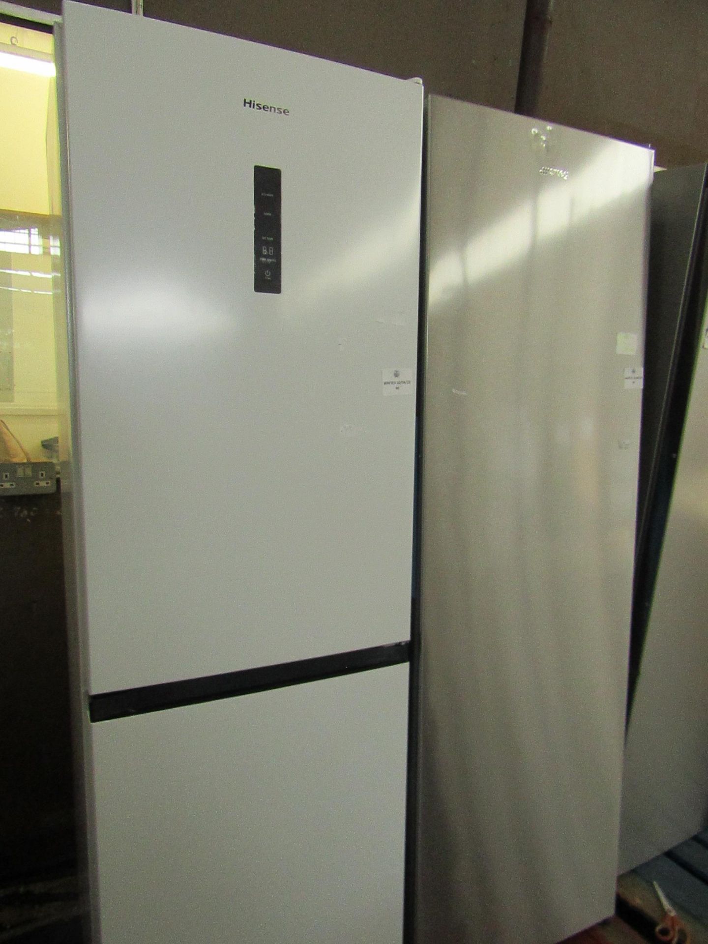 Hisense - White Fridge & Freezer - Clean Inside, Tested Working For Coldness.