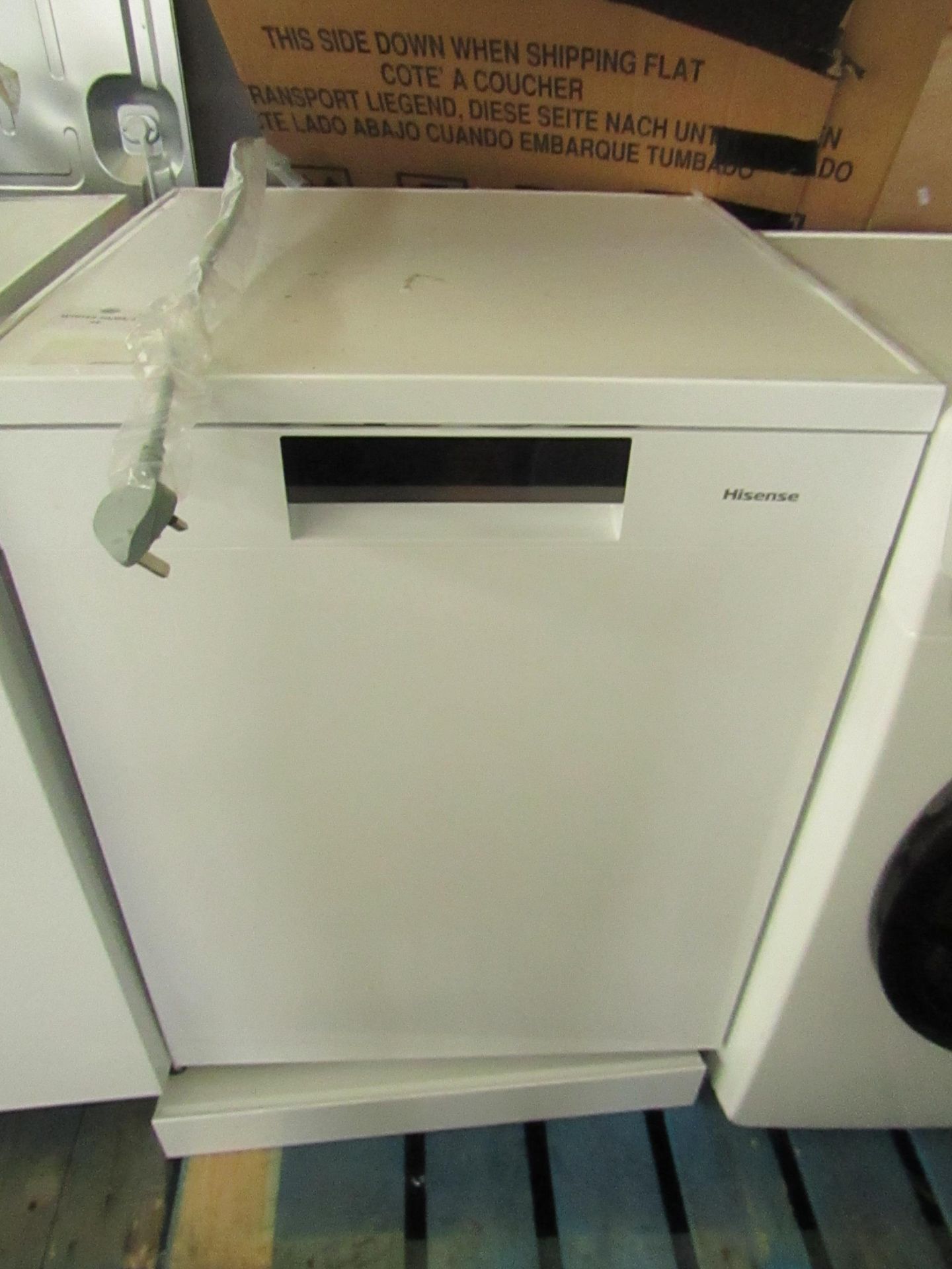 Hisense - White Dishwasher - Powers On Not Tested Full Functions Due To No Water.