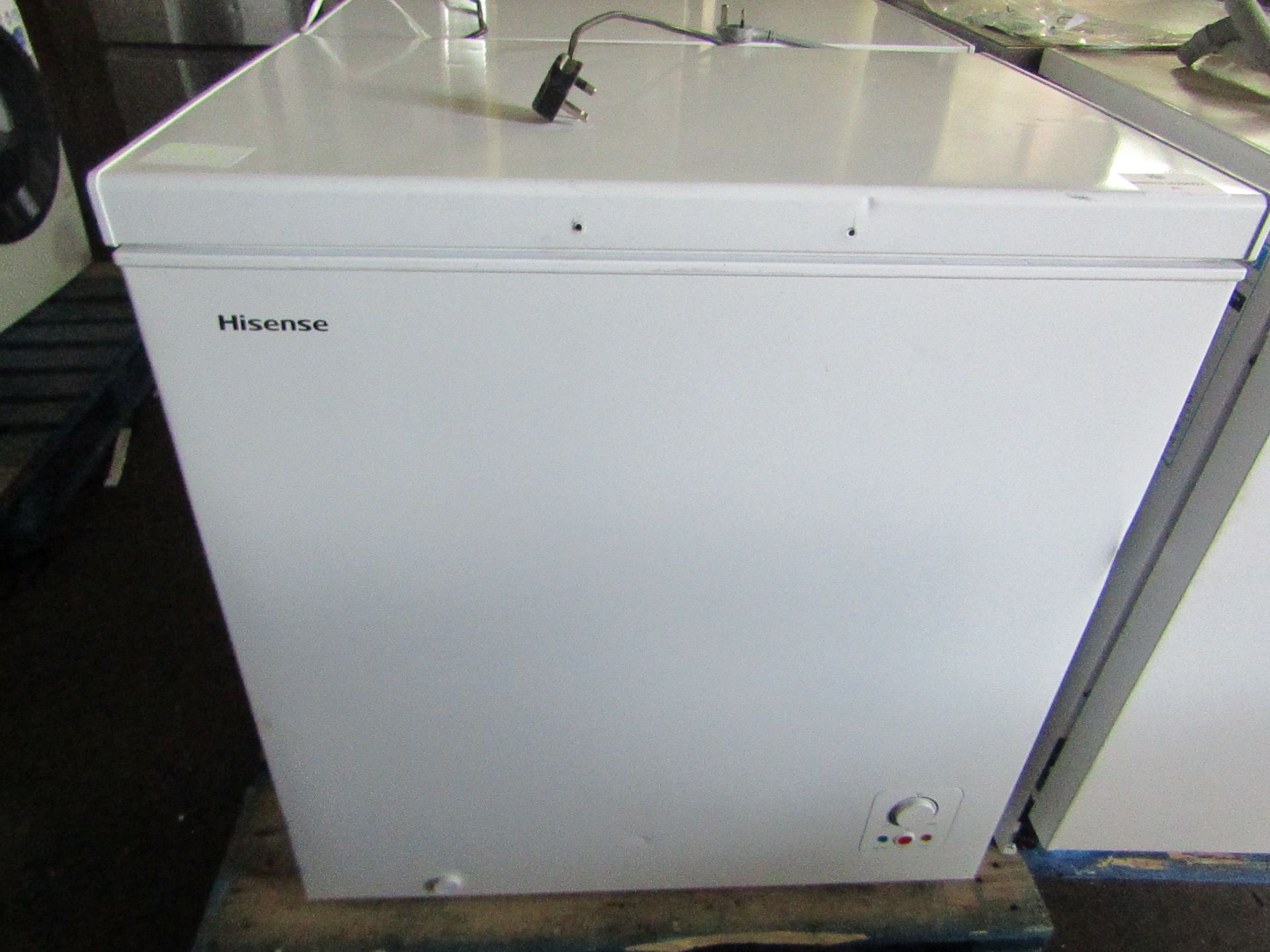 Hisense - FC252D4BW1, 198L, Chest Freezer, F Rated In White - Door Handle Missing, May Need A Clean,