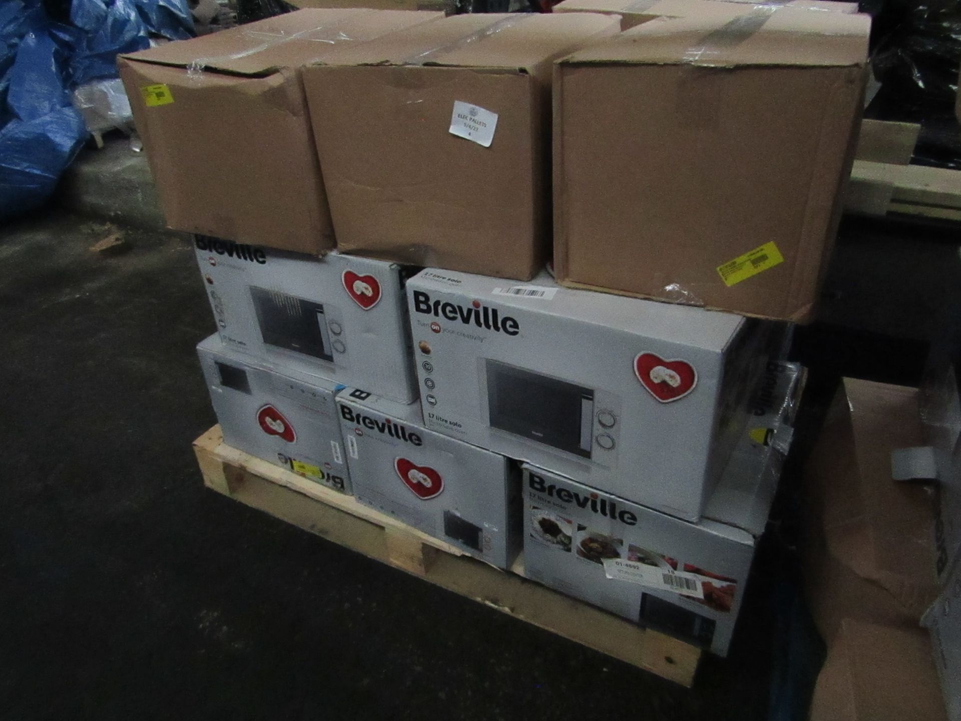 | 1X | PALLET OF APPROX 14 X RAW CUSTOMER RETURNS MICROWAVES ALL BOXED BUT SOME IN NON ORIGINAL