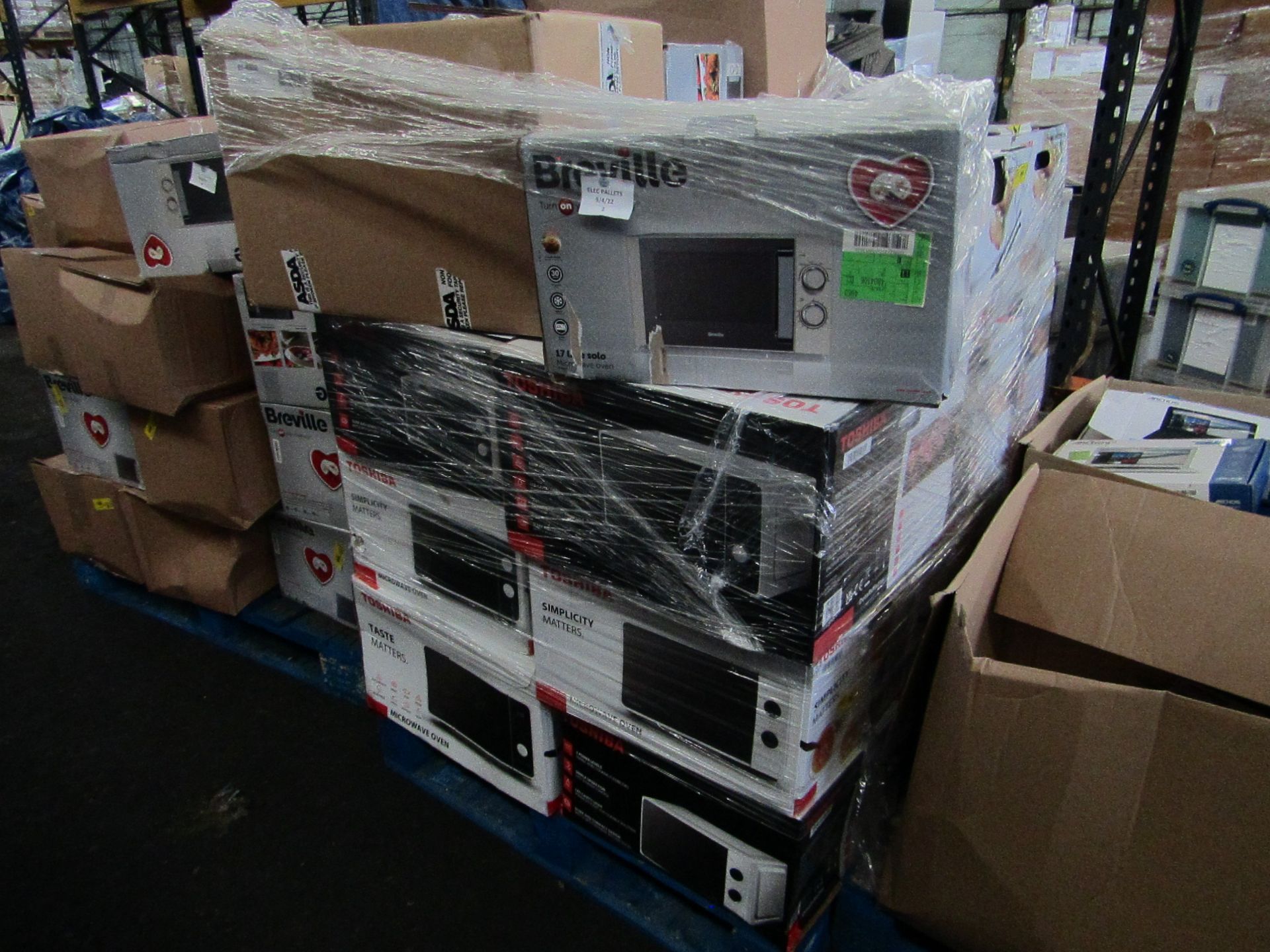 | 1X | PALLET OF APPROX 24 X RAW CUSTOMER RETURNS MICROWAVES ALL BOXED BUT SOME IN NON ORIGINAL