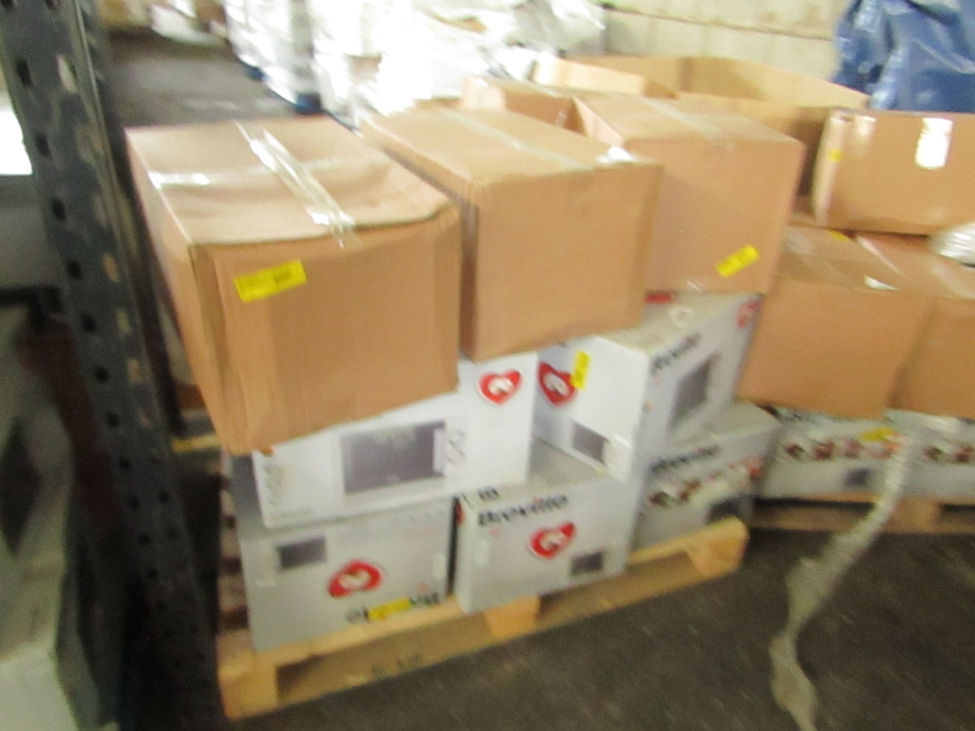 | 1X | PALLET OF APPROX 15 X RAW CUSTOMER RETURNS MICROWAVES ALL BOXED BUT SOME IN NON ORIGINAL