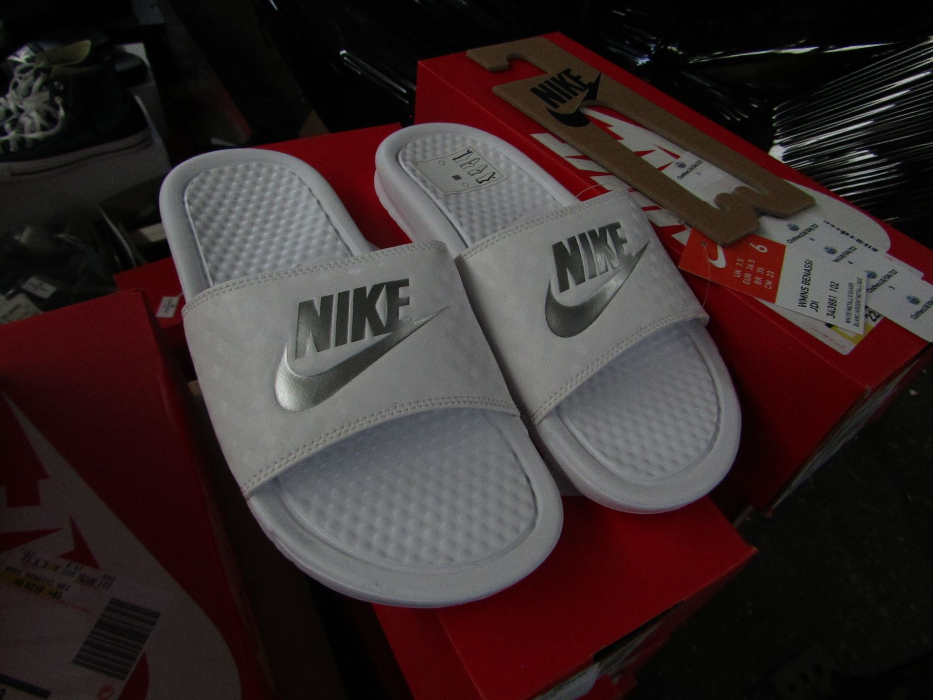 Nike benassi white Womens Slides, New, Size 3.5