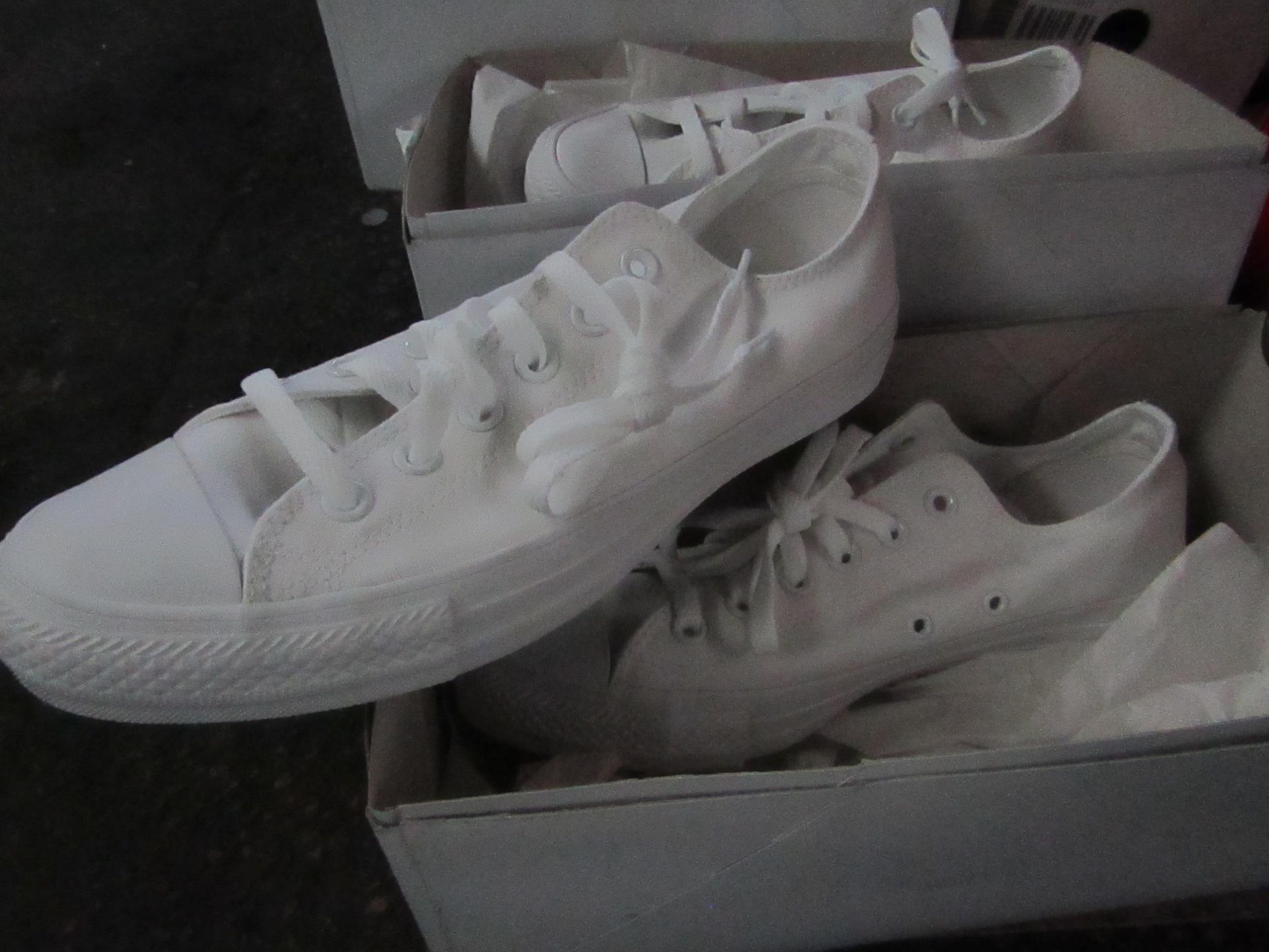 Converse All star white canvas trainers, new size 7