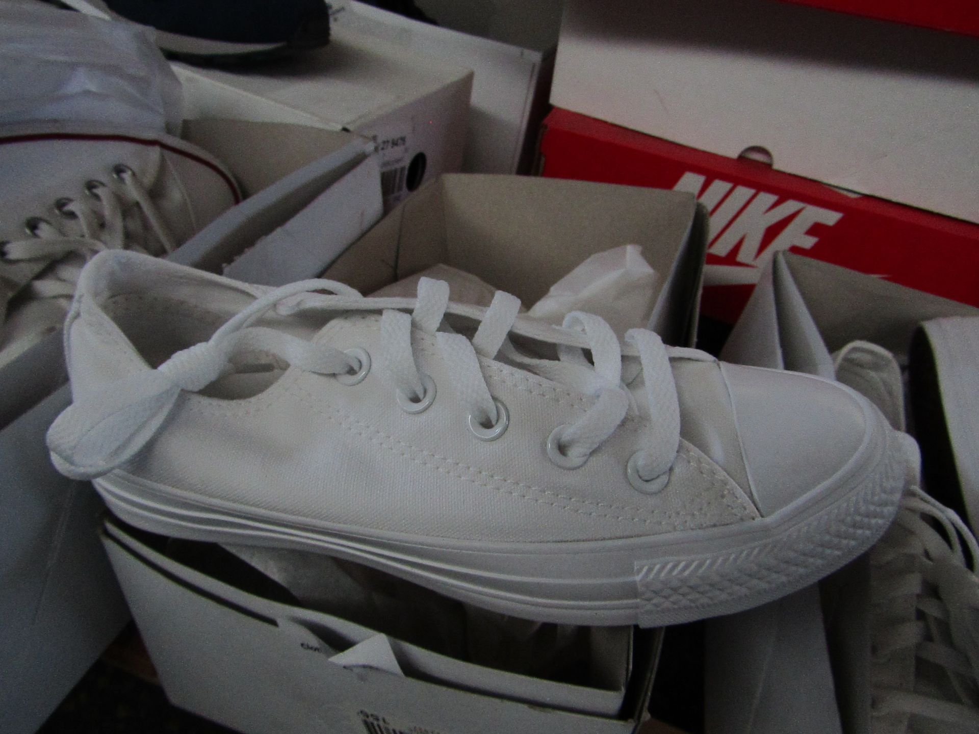 Converse All star white canvas trainers, new size 3.5