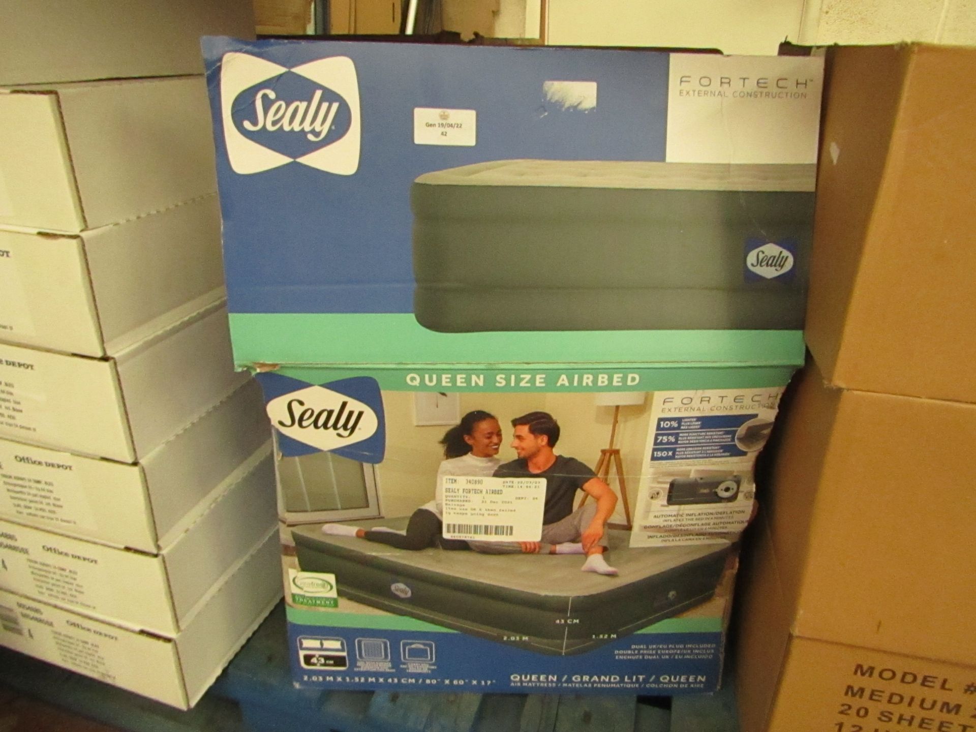Sealy - Queen Size Fortech AirBed - Unchecked & Boxed. RRP ?69.99 @Costco.