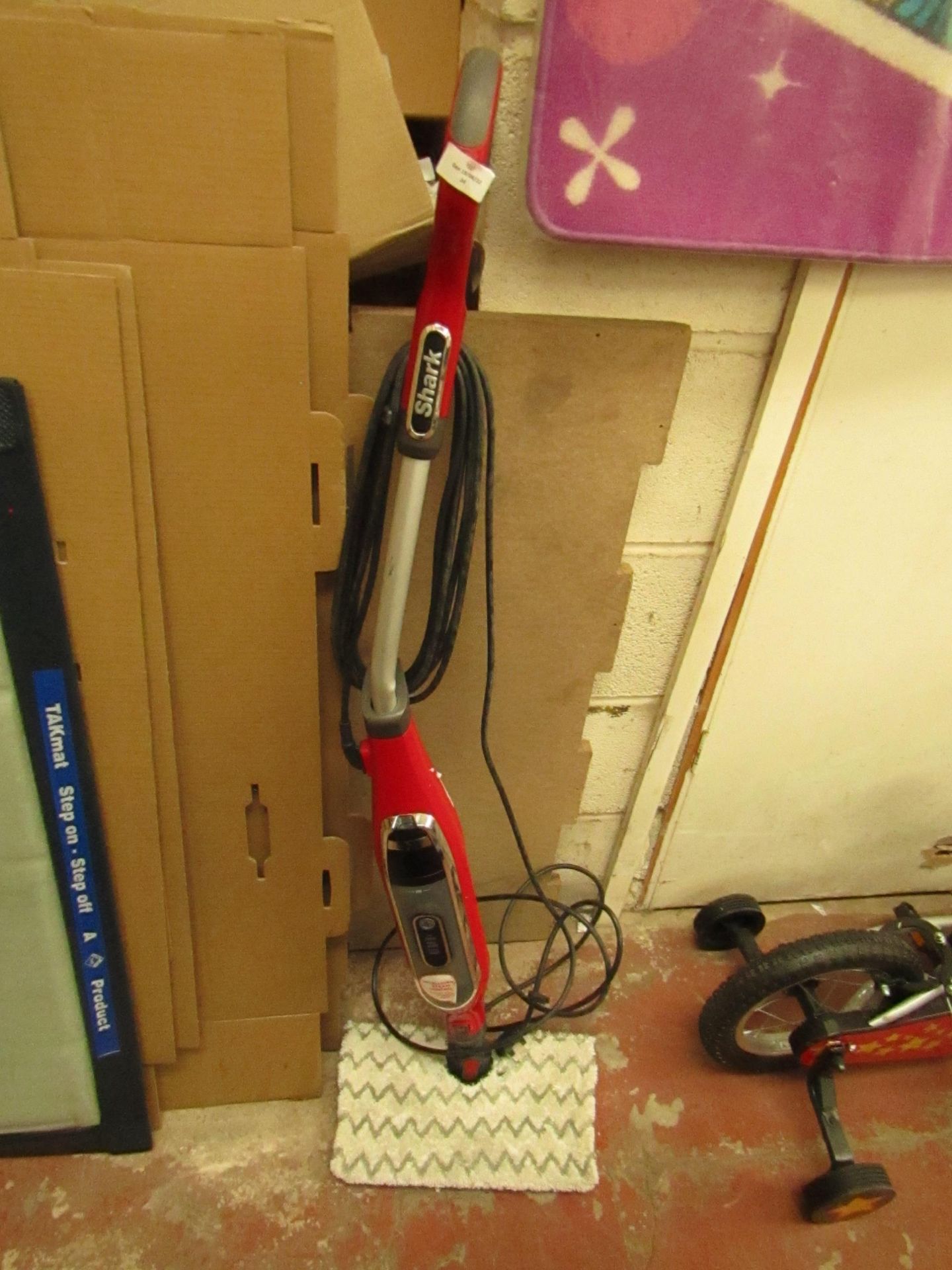 Shark - Steam Mop - Untested, Damaged Handle Bar - No Box.