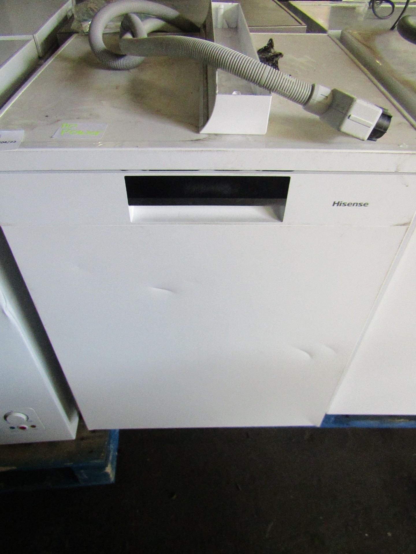 Hisense - White Dishwasher - Clean Inside However When Tested No power.
