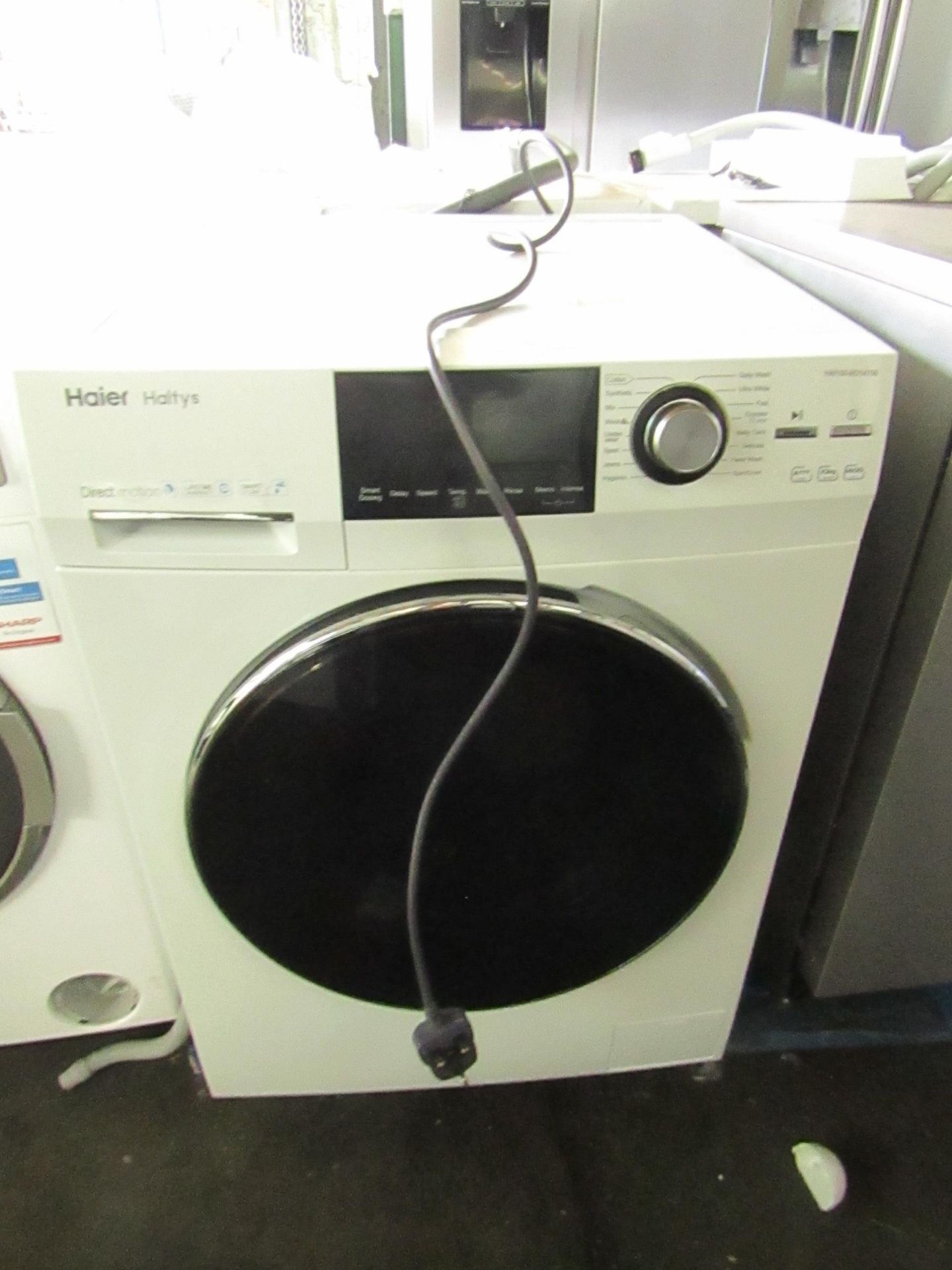 Haier - Haltys HW100-BD14756 10KG Washing Machine - Powers On, However E4 Error Code.