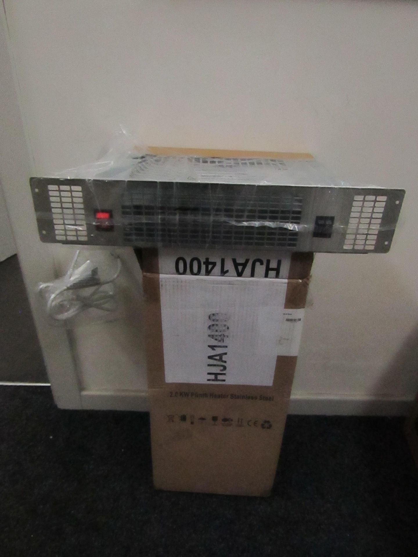 1x TCP UPH201SS PLINTH-MOUNTED FAN HEATER SILVER 2000W 500 X 100MM, new and boxed, Economic, - Image 3 of 3