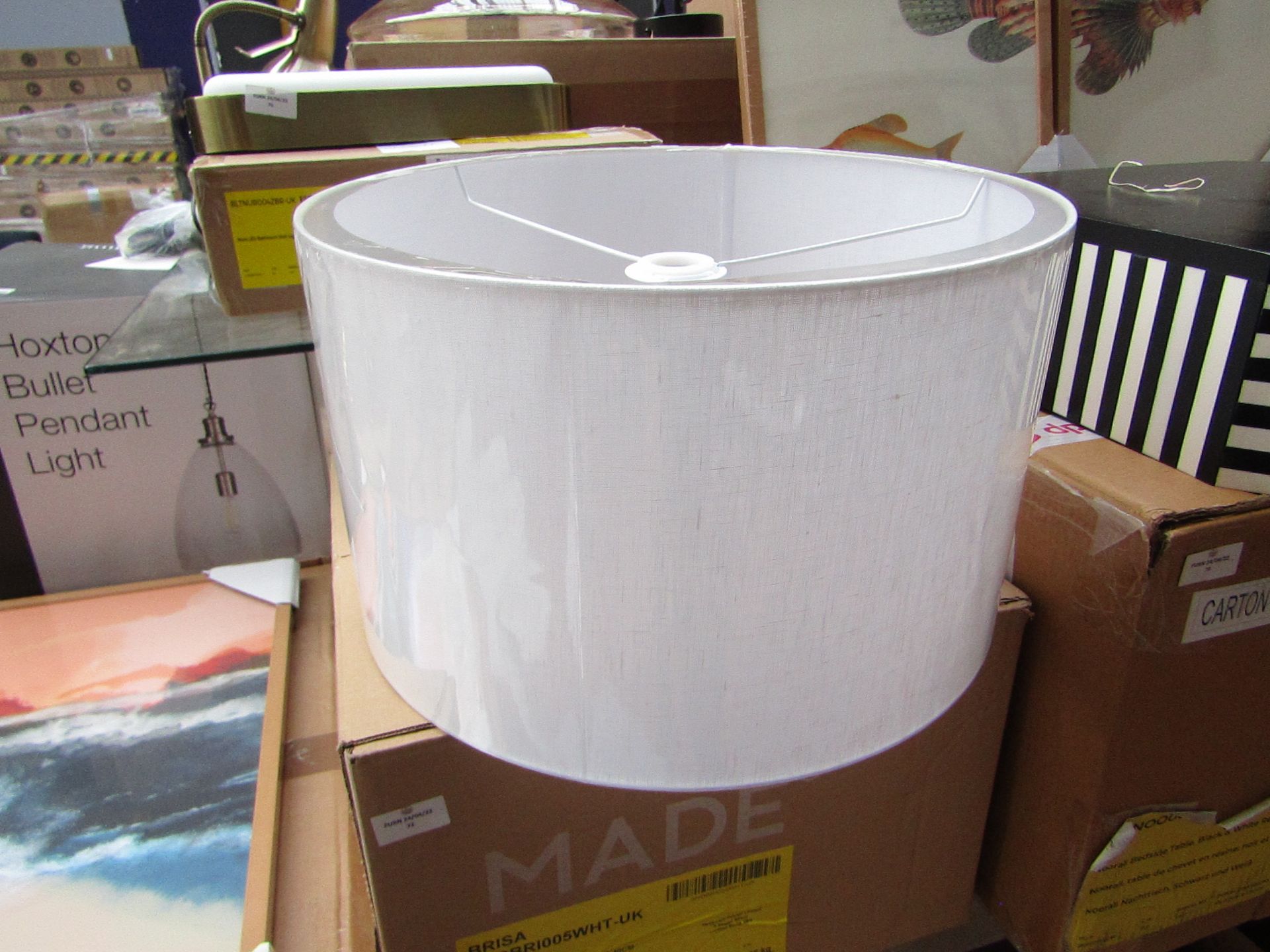 | 1X | MADE.COM BRISA 100% LINEN LAMPSHADE, 40CM WHITE | GOOD CONDITION & BOXED | RRP £45 |