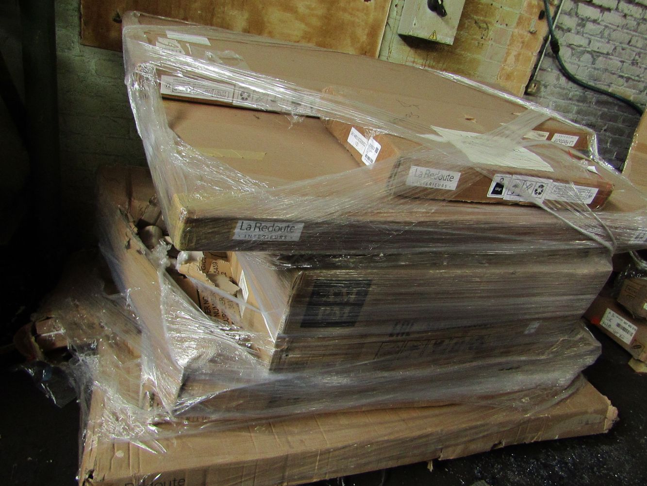 Pallets of Raw Unworked Customer returns from Made, and La Redoute