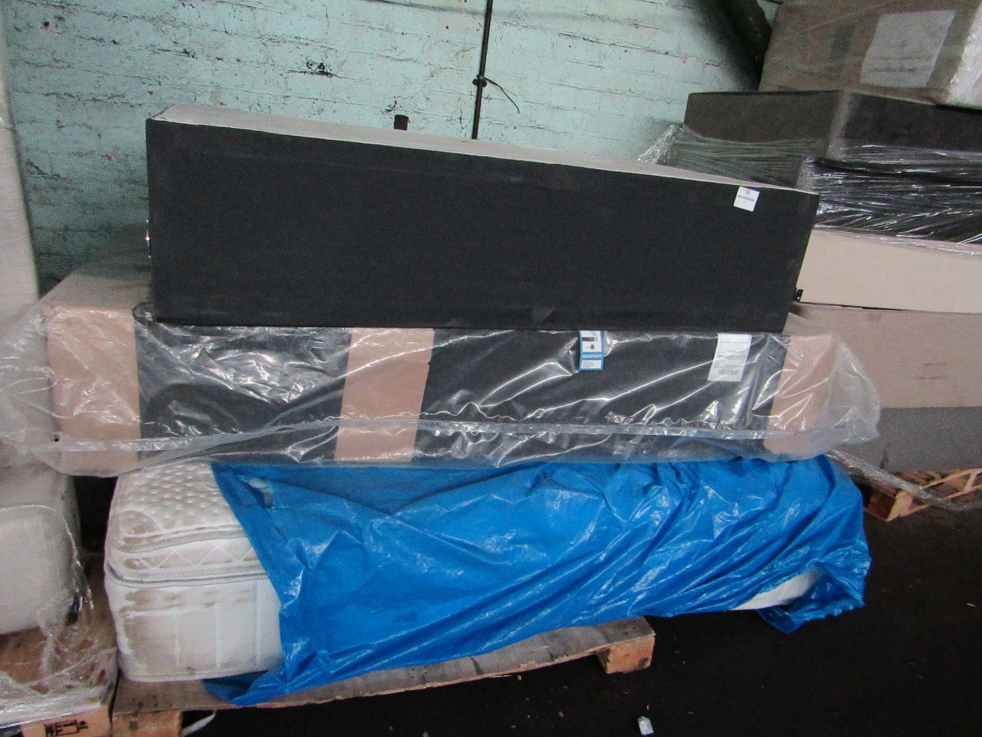 | 1X | PALLET OF FAULTY / MISSING PARTS / DAMAGED CUSTOMER RETURNS FROM CARPET RIGHT BEDS