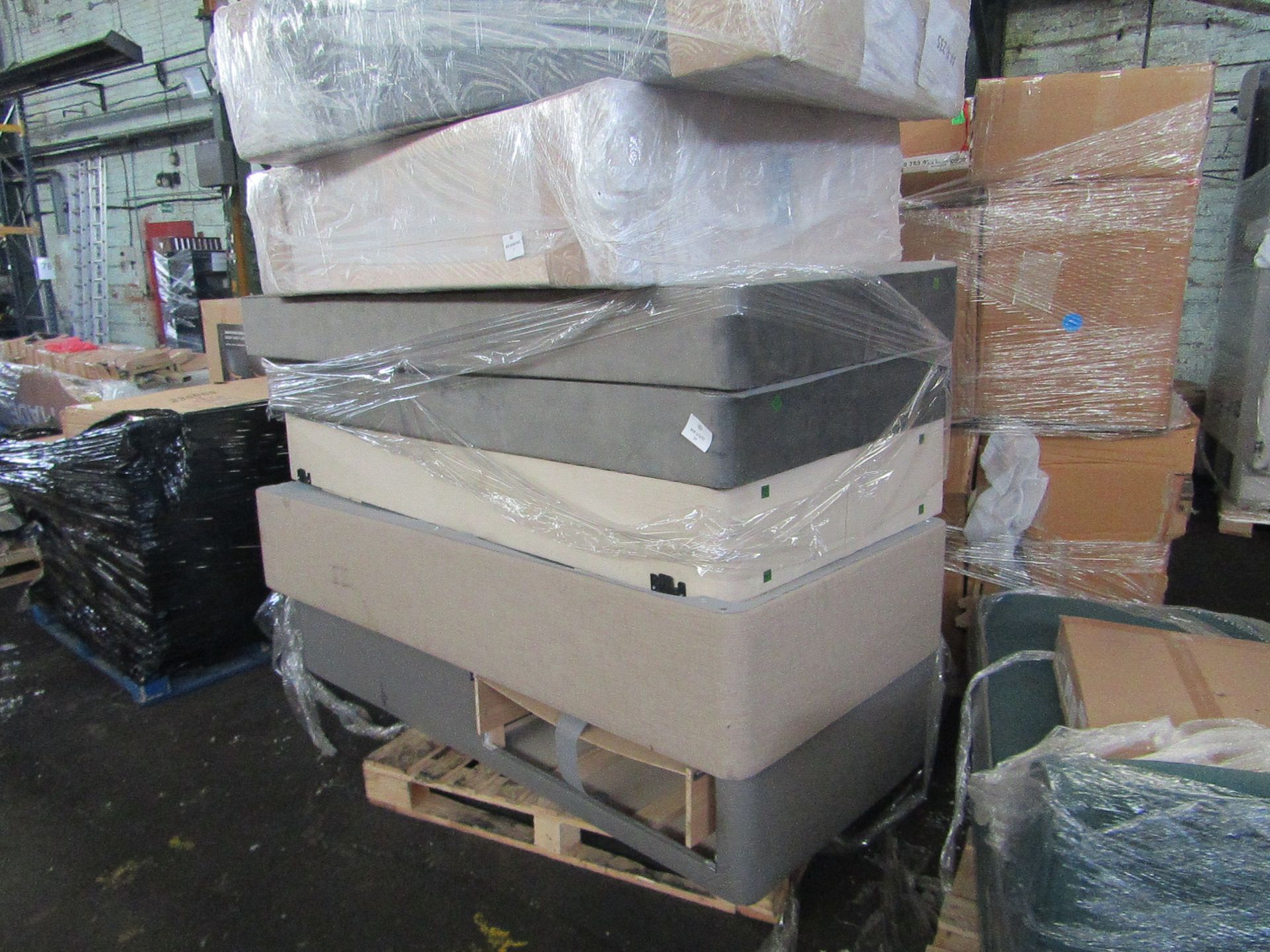 | 1X | PALLET OF FAULTY / MISSING PARTS / DAMAGED CUSTOMER RETURNS FROM CARPET RIGHT