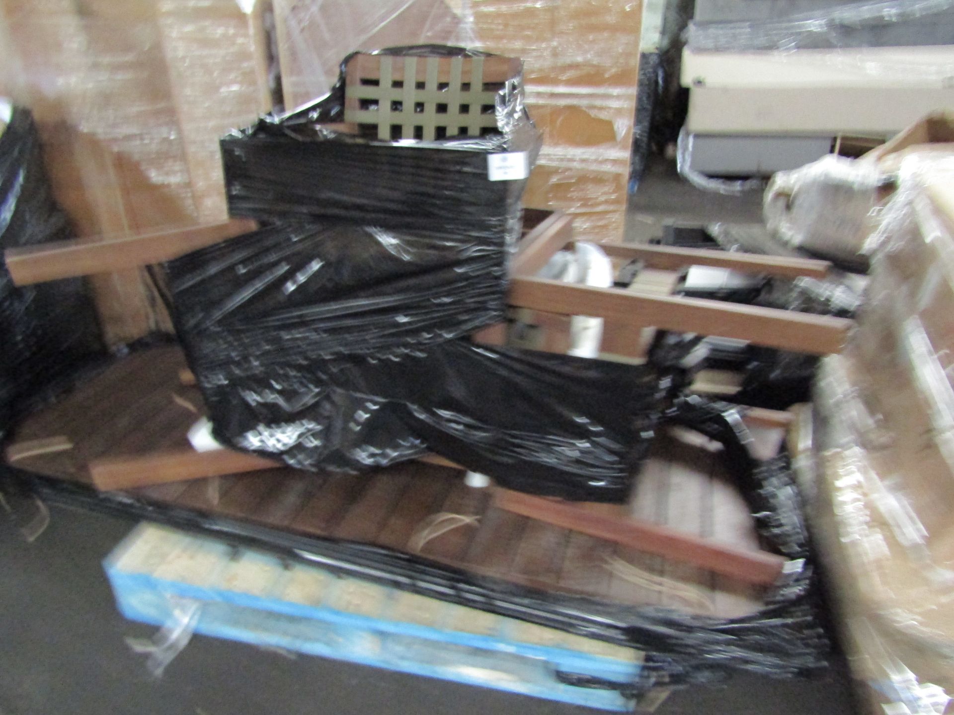 | 1X | PALLET OF FAULTY / MISSING PARTS / DAMAGED CUSTOMER RETURNS FROM MOOT UNMANIFESTED | PALLET