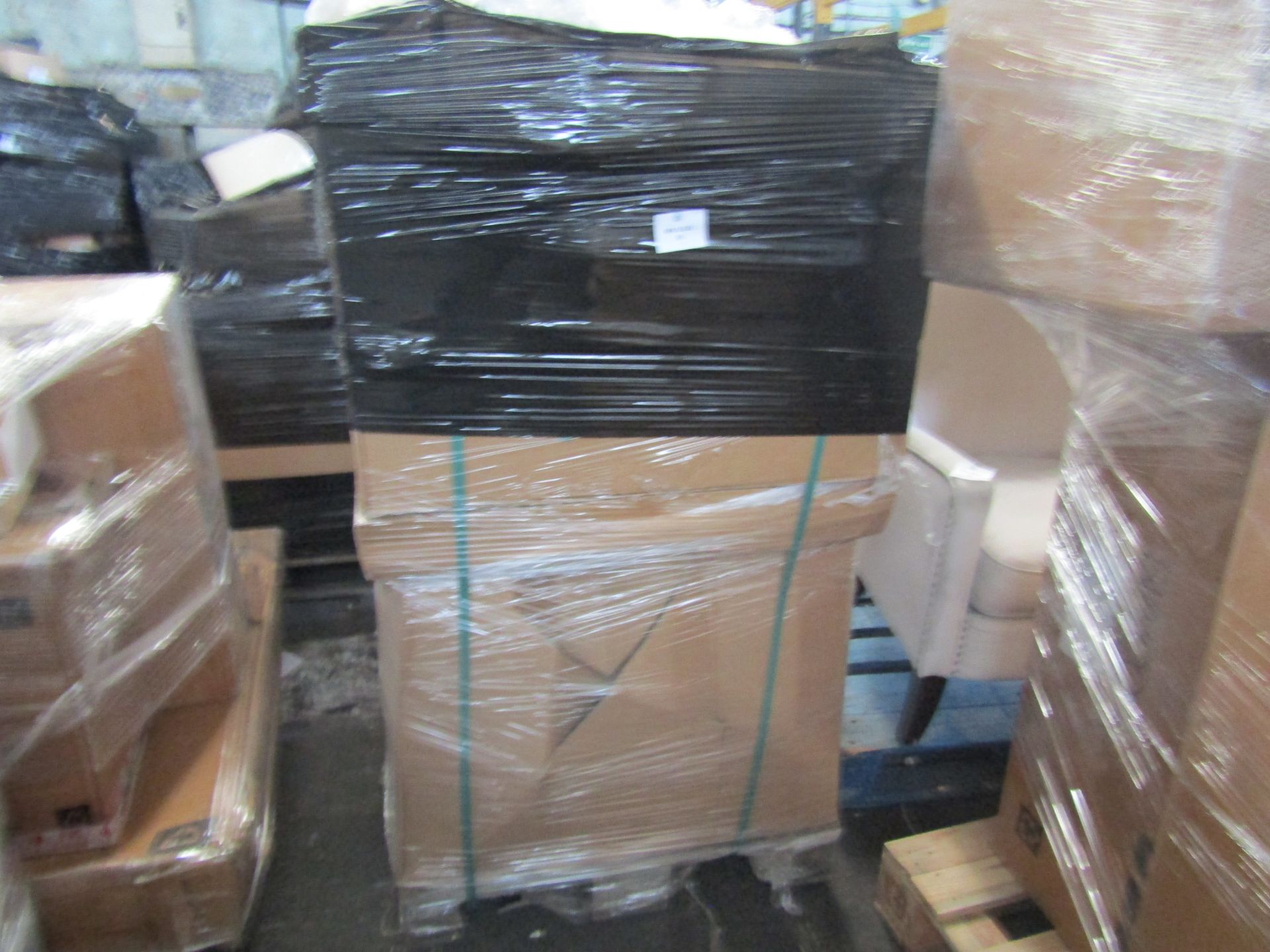PALLET OF END OF LINE CHELSOM LIGHTING. PALLETS ARE UNMANIFESTED AND UNCHECKED