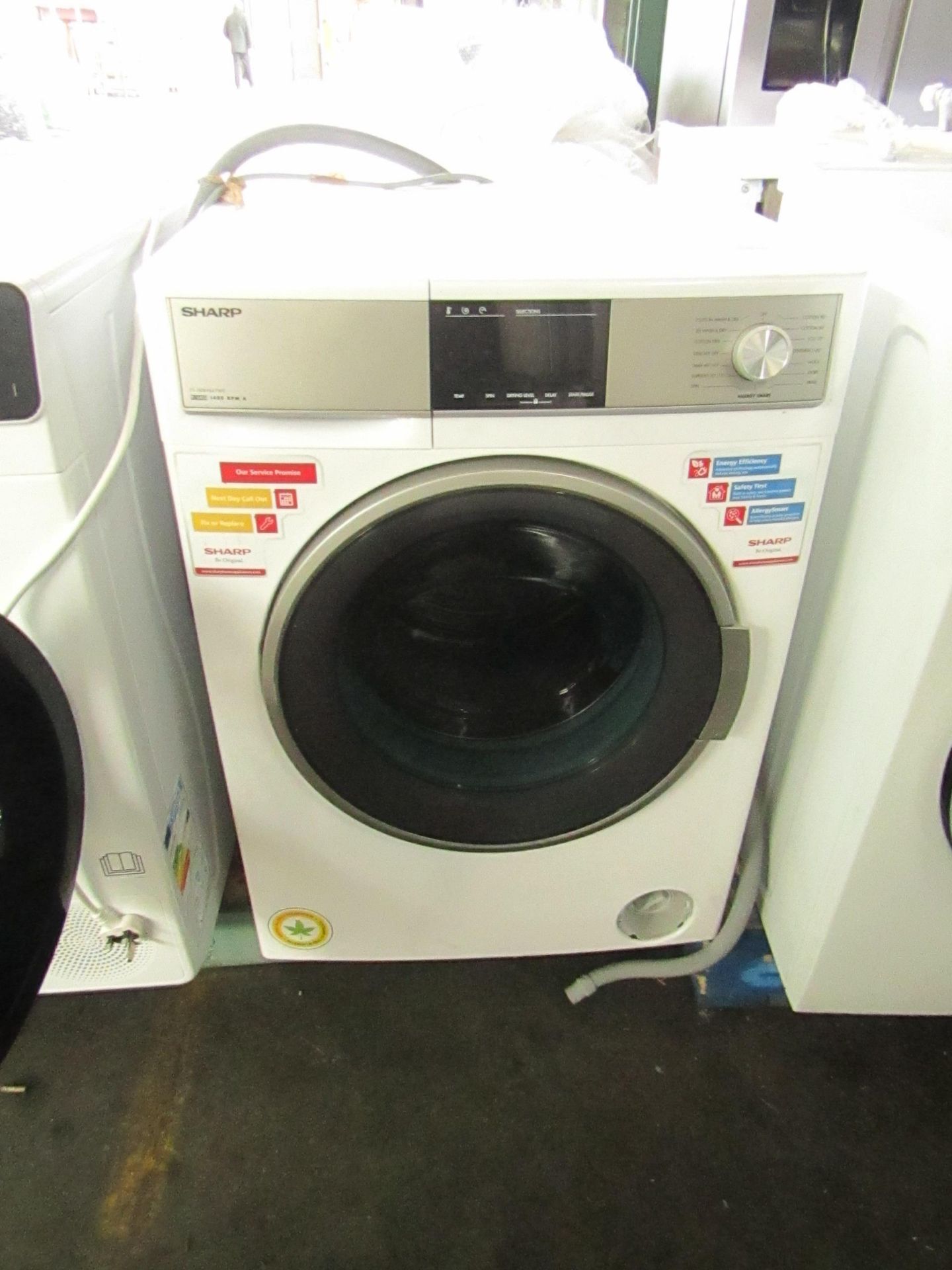 Sharp - ES-HDB9647W0 - 9/6kg 1400rpm Washing Machine - Powers On & Spins.