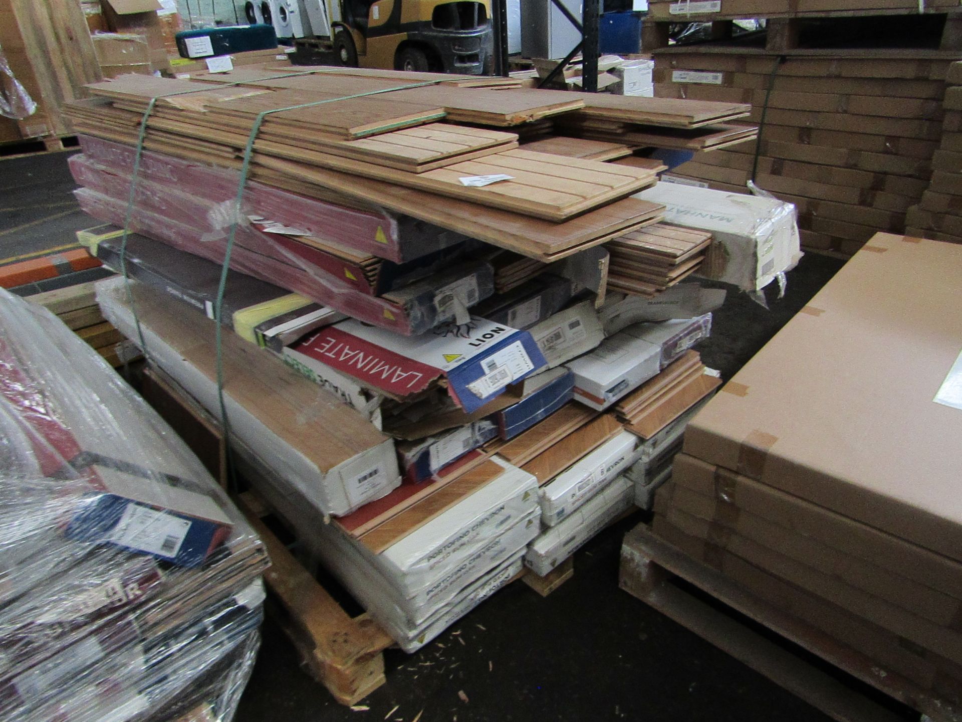 PALLET OF END OF LINE LAMINATE FLOORING. ALL UNCHECKED