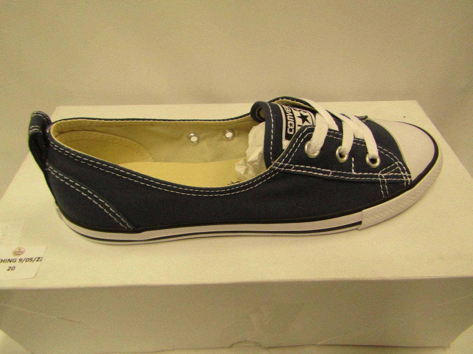 Converse All Stars Navy Sneaker Size 3.5 New & Boxed