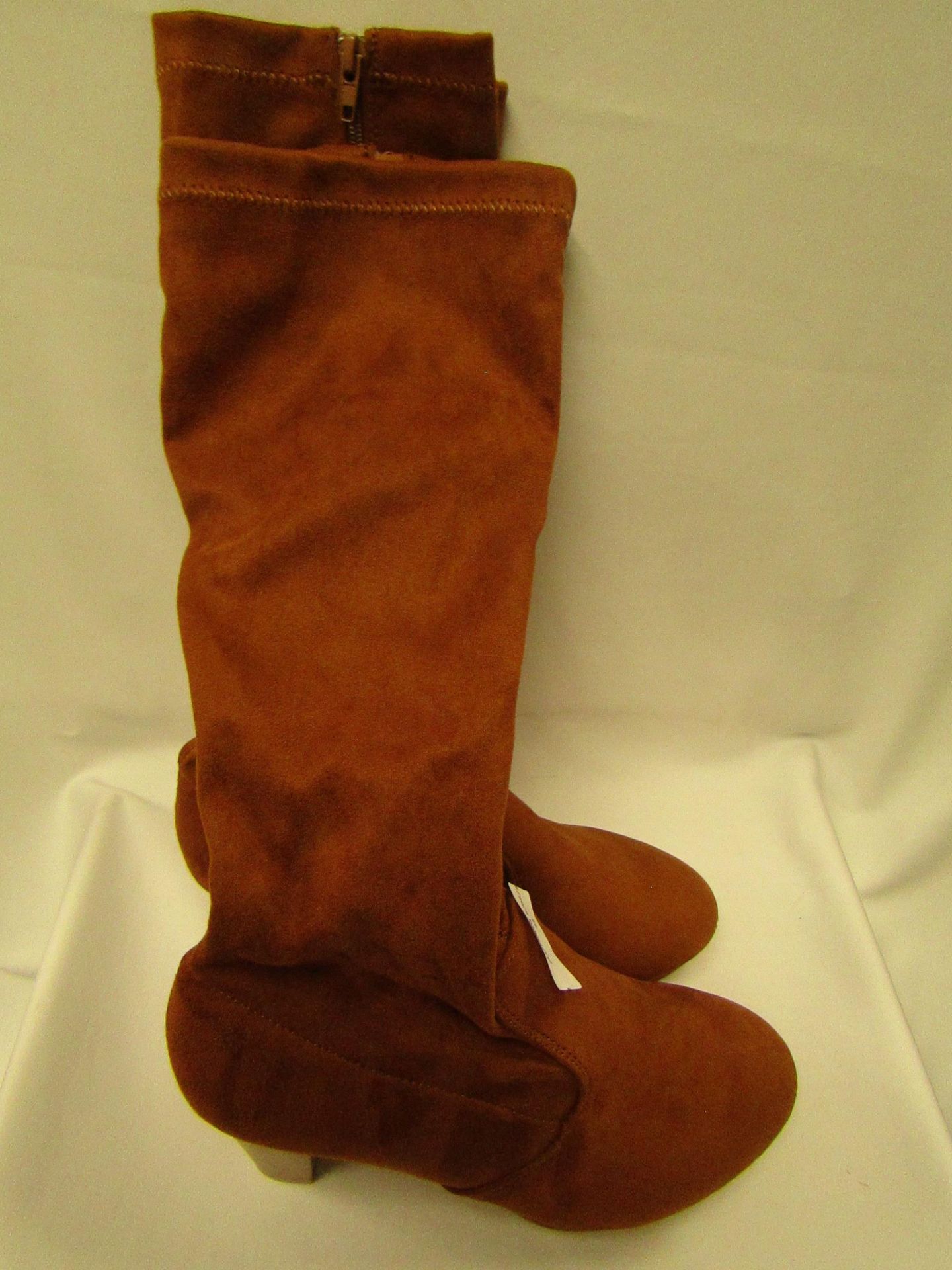 BodyFlirt Tan Stretch Boots Size 5 New & Packaged