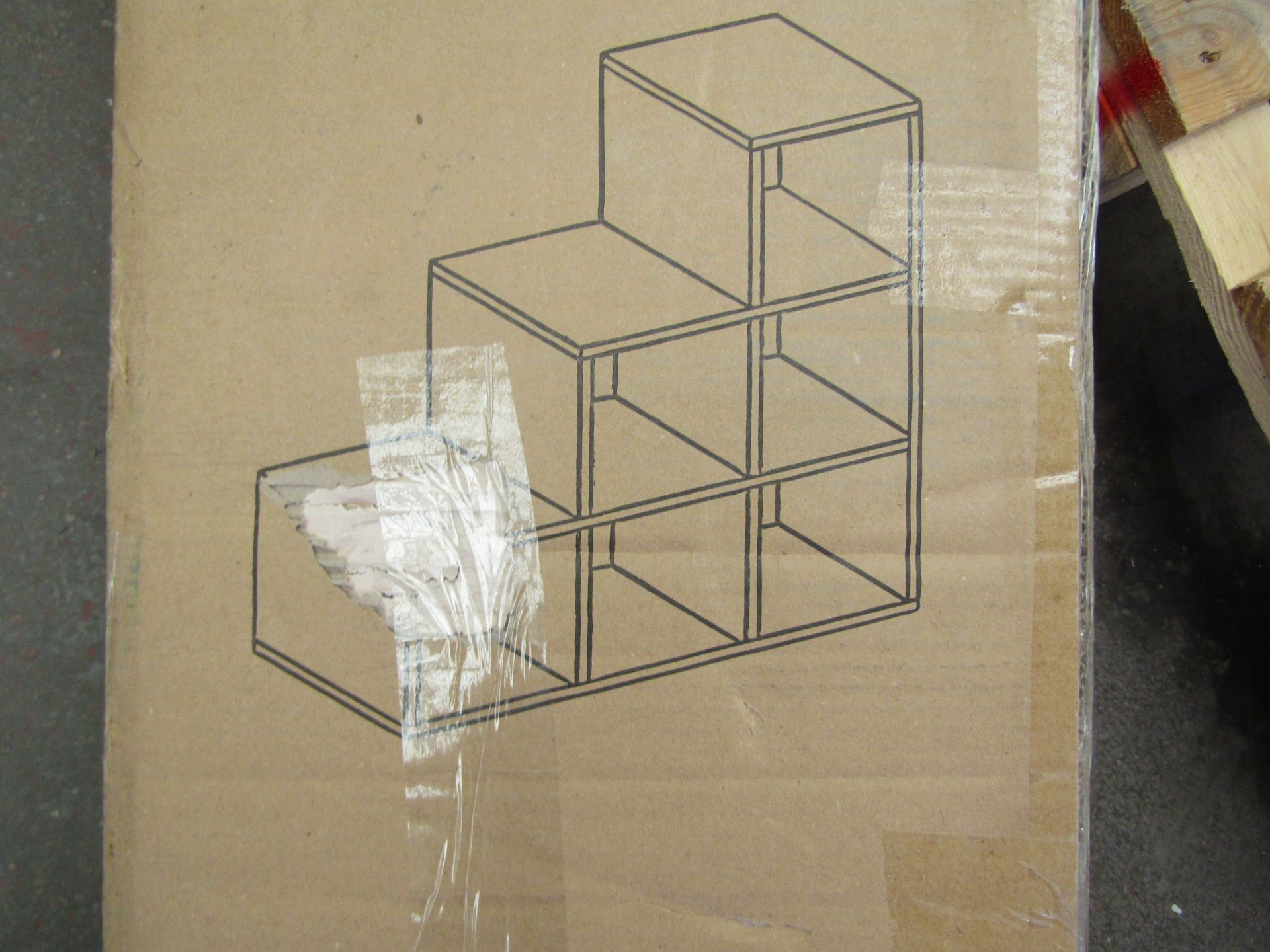 1x 6 Cube Shoe Storage Units - 90x29x91cm - Oak - Vendor has checked these items and suggests all