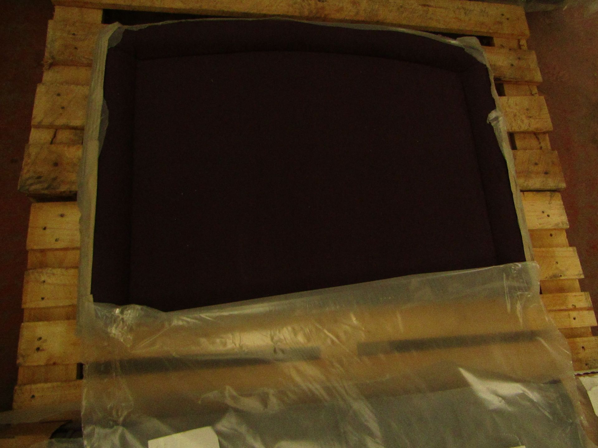 1 x Carpetright Luciana Plain 3ft Headboard Aubergine Single RRP ??169.00 SKU LUC-HEAD-3FT-AUB TOTAL - Image 2 of 2