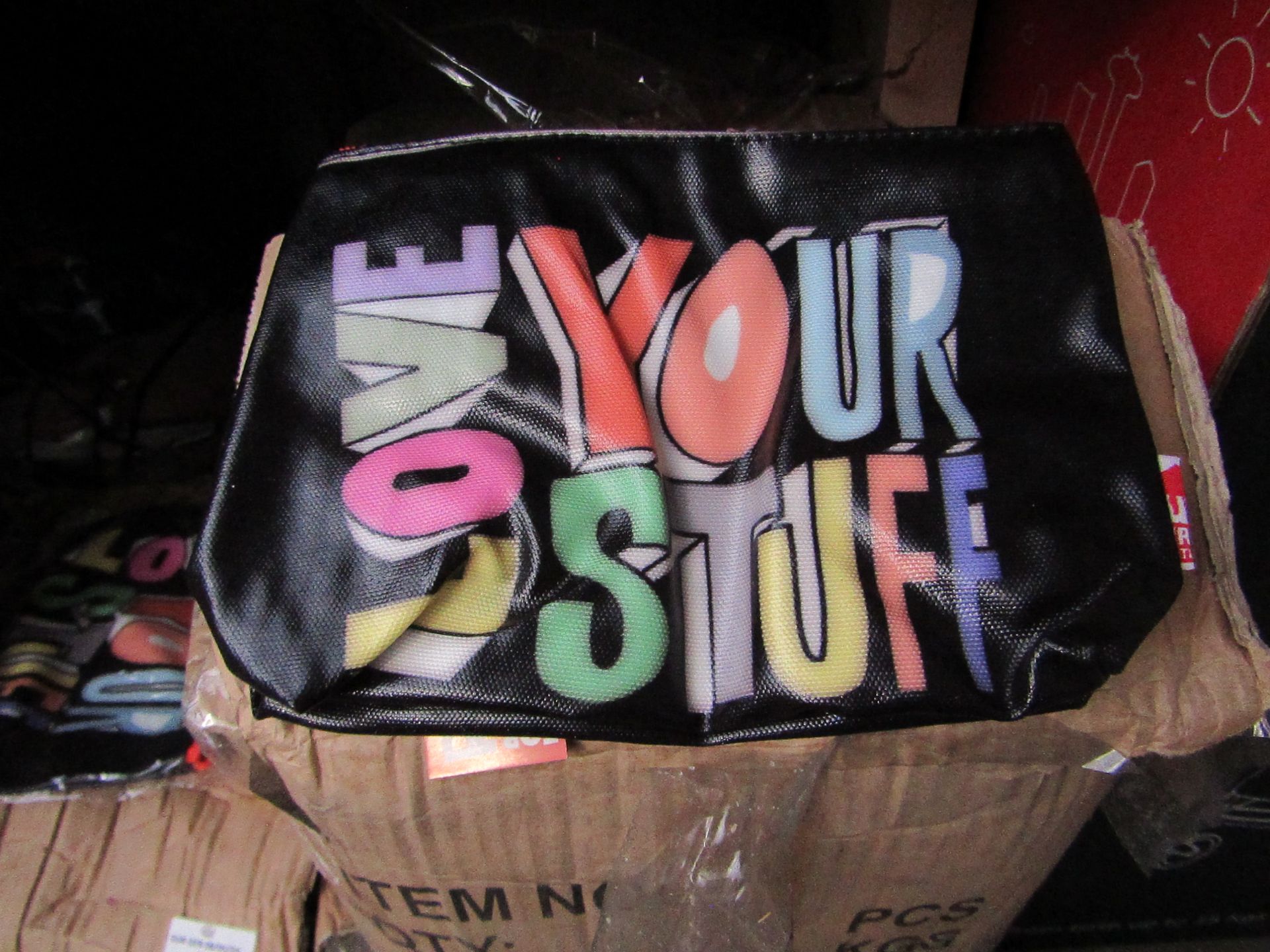 1x Box Containing 100 Units Being : Urban Outfitters - Love Your Stuff Cosmetics Bags - All Unused &
