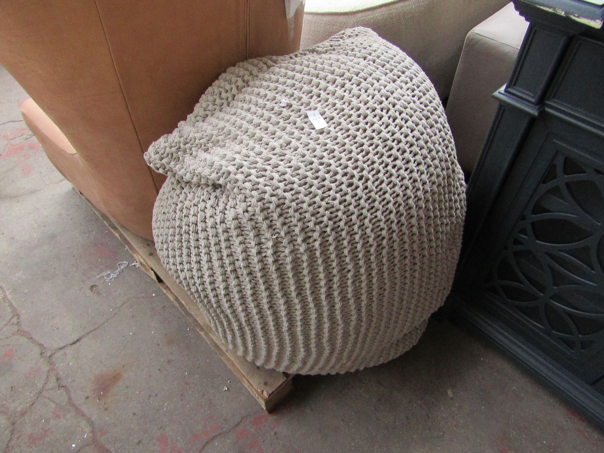 | 1x | MADE.COM AKI KNIT WOOL BEANBAG | UNCHECKED & UNBOXED | RRP £100 |
