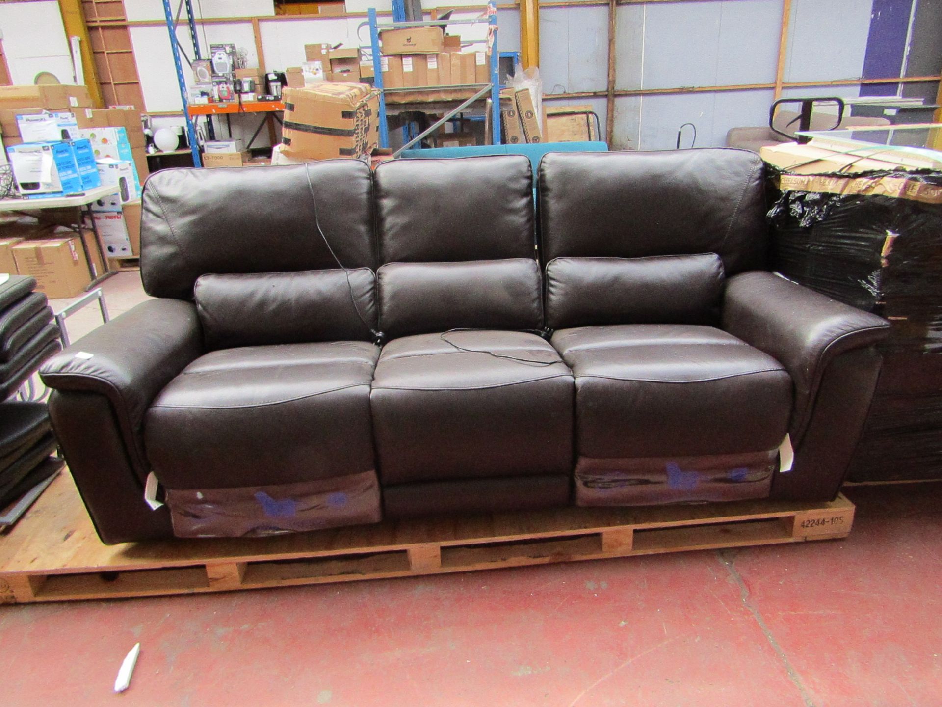 1x Costco 3 Seater Electric Recling Leather Sofa - Tested working & in good conditon - RRP £1200