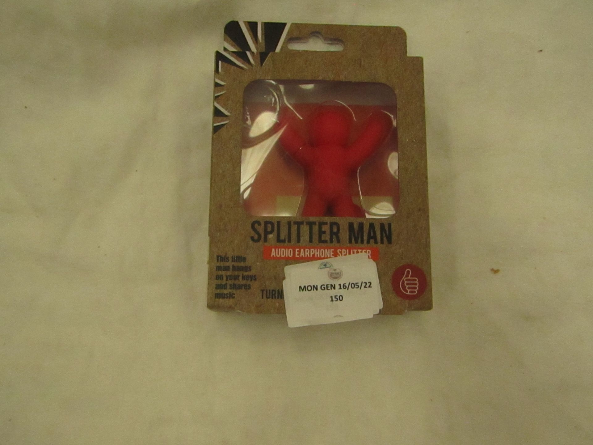 6x Splitter-Man - Audio Splitter, lets 2 people listen to one device - Unused & Boxed.