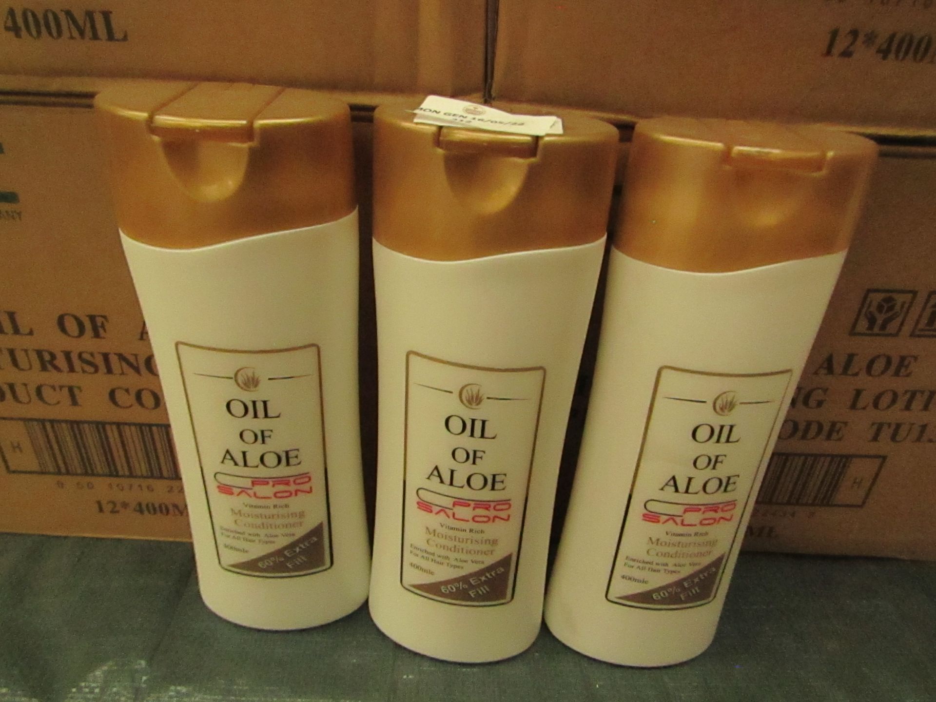 3x 1x OIL OF ALOE - Pro Salon Vitamin Rich Moisturising Conditioner Enriched With Aloe Vera -