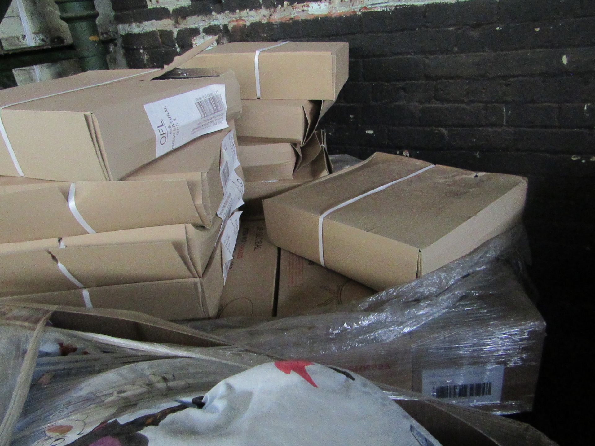 PALLET OF PART 2 FLATPACK FURNITURE. ALL UNCHECKED