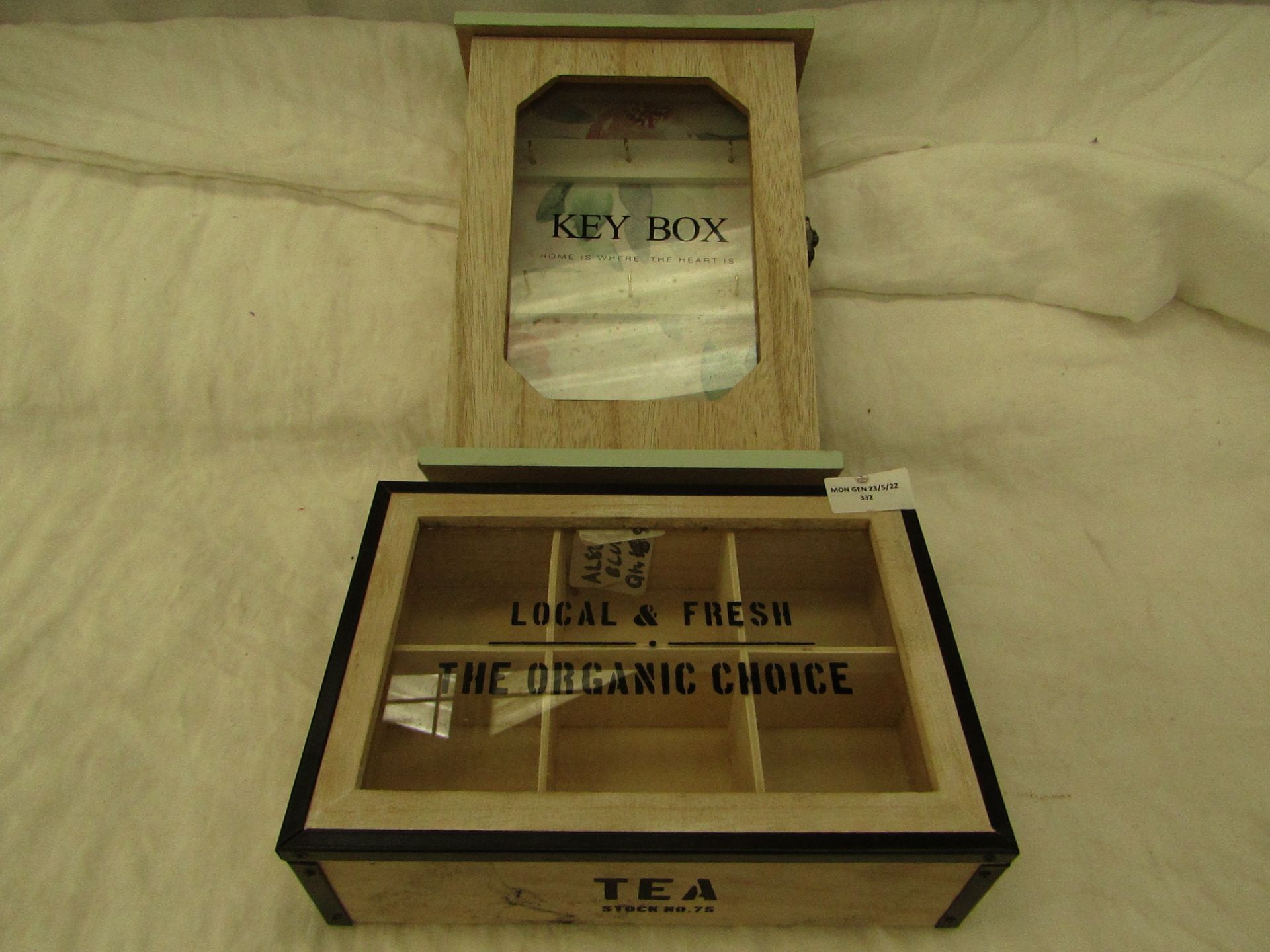 1x Wall Mounted Key Box - Some Attention Needed, Still Very Usable. 1x Tea Box Organiser - No