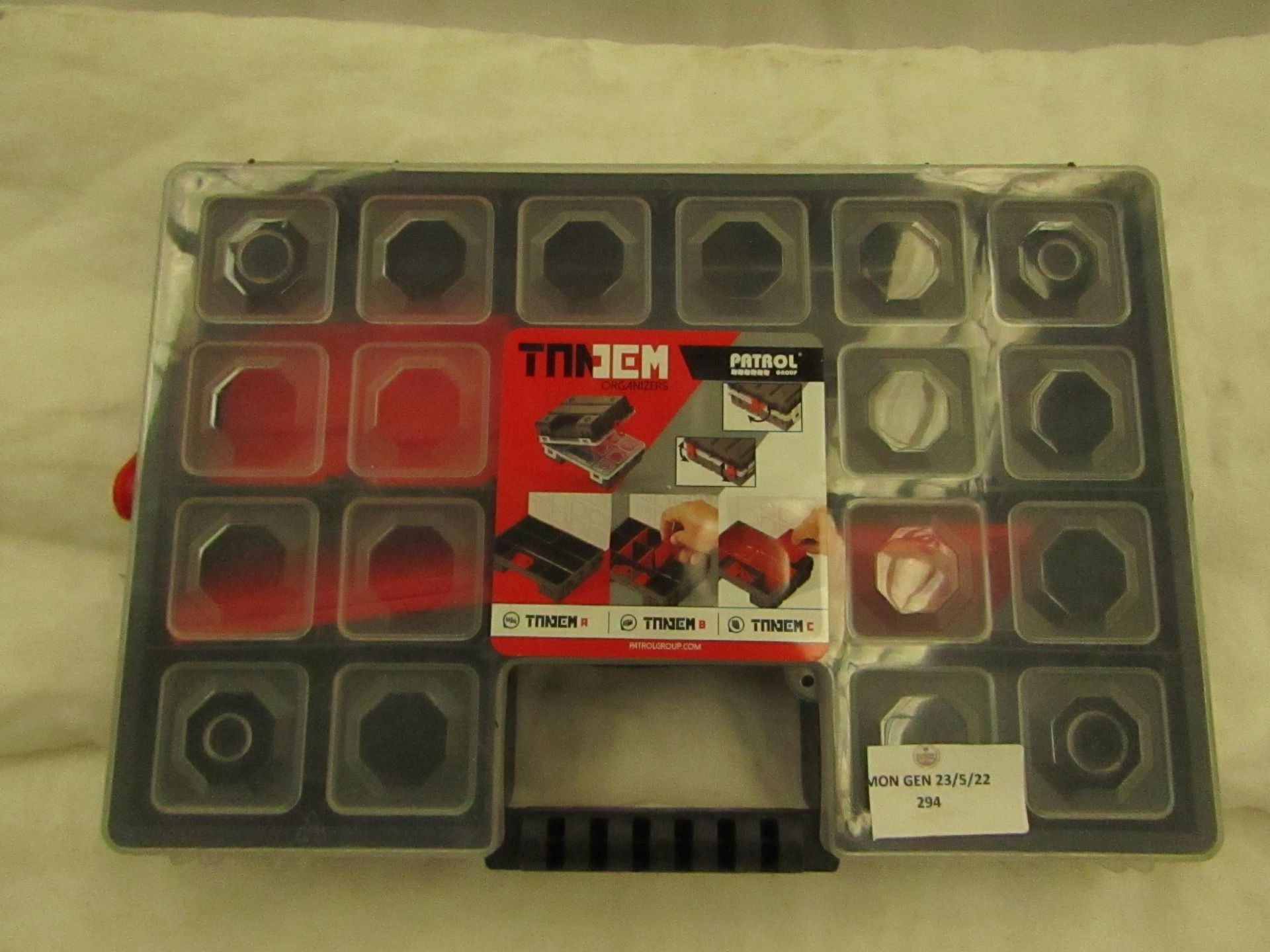 Patrol - Small Plastic Screws & Bolts Organiser Case - No Packaging.