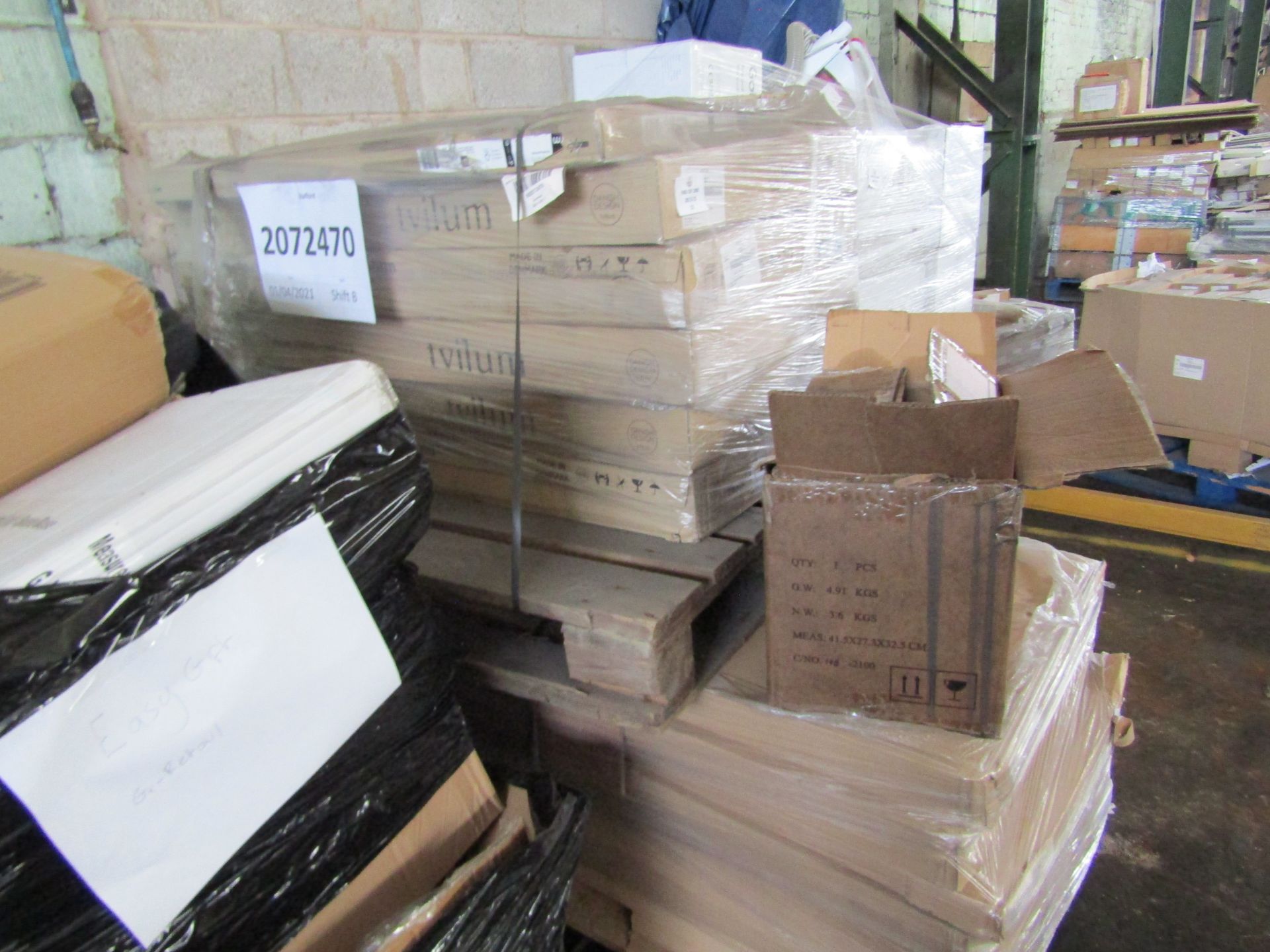 2x pallets of Tviluim furniture parts