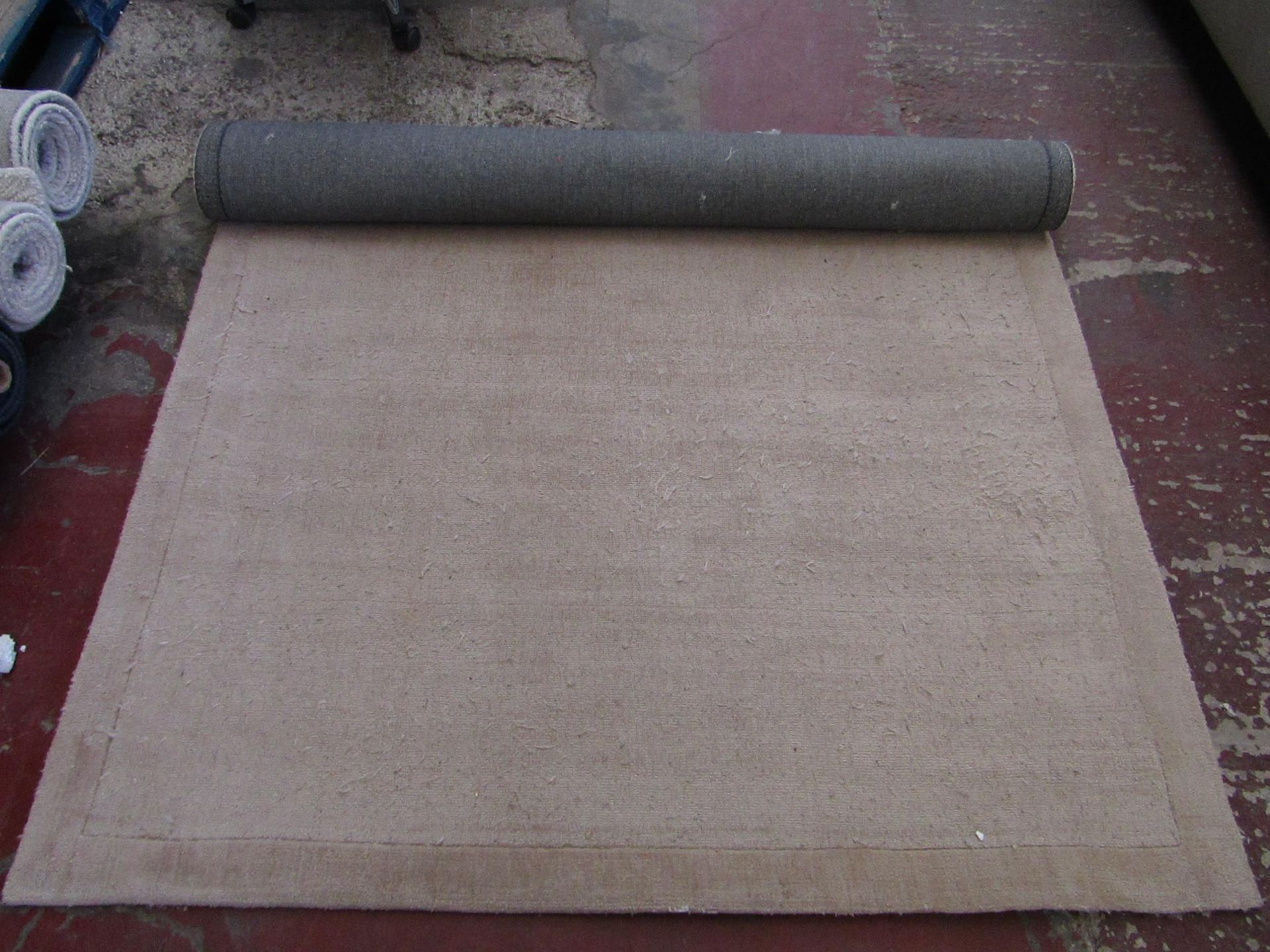 1 x Made.com Jago Border Rug Large 160 x 230cm Soft Taupe RRP £249 SKU MAD-AP-RUGJGO025TAU-UK-BER