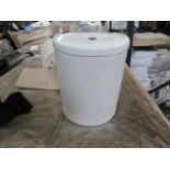 Pallet of approx 18x White toilet cisterns, unused