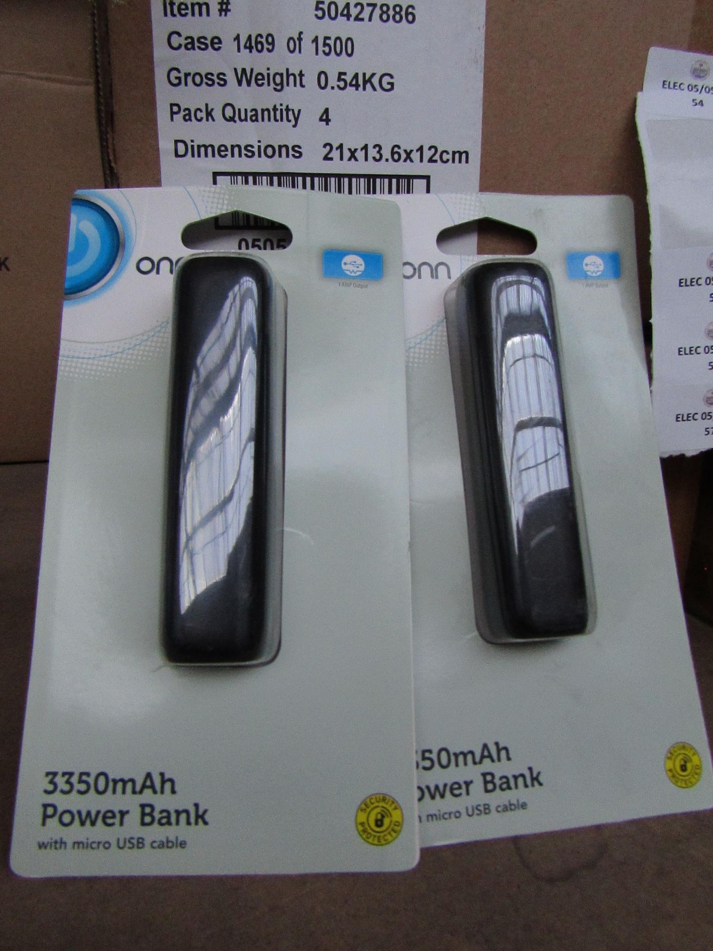 Box of 4x Onn 3350mAh power banks fro charging Phones, tabnlets etc, ideal for Holidays