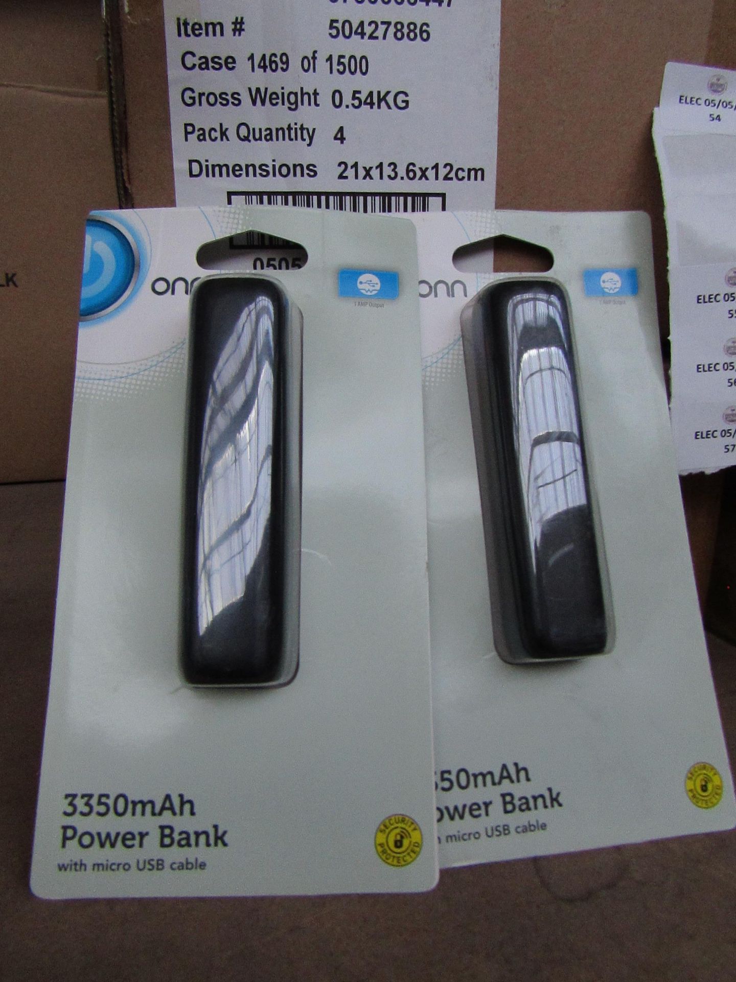 Box of 4x Onn 3350mAh power banks fro charging Phones, tabnlets etc, ideal for Holidays