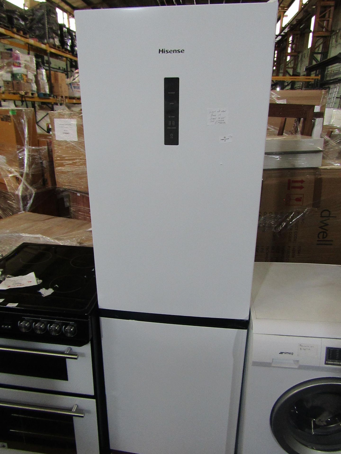 Hisense fridge freezer, tested working for coldness.