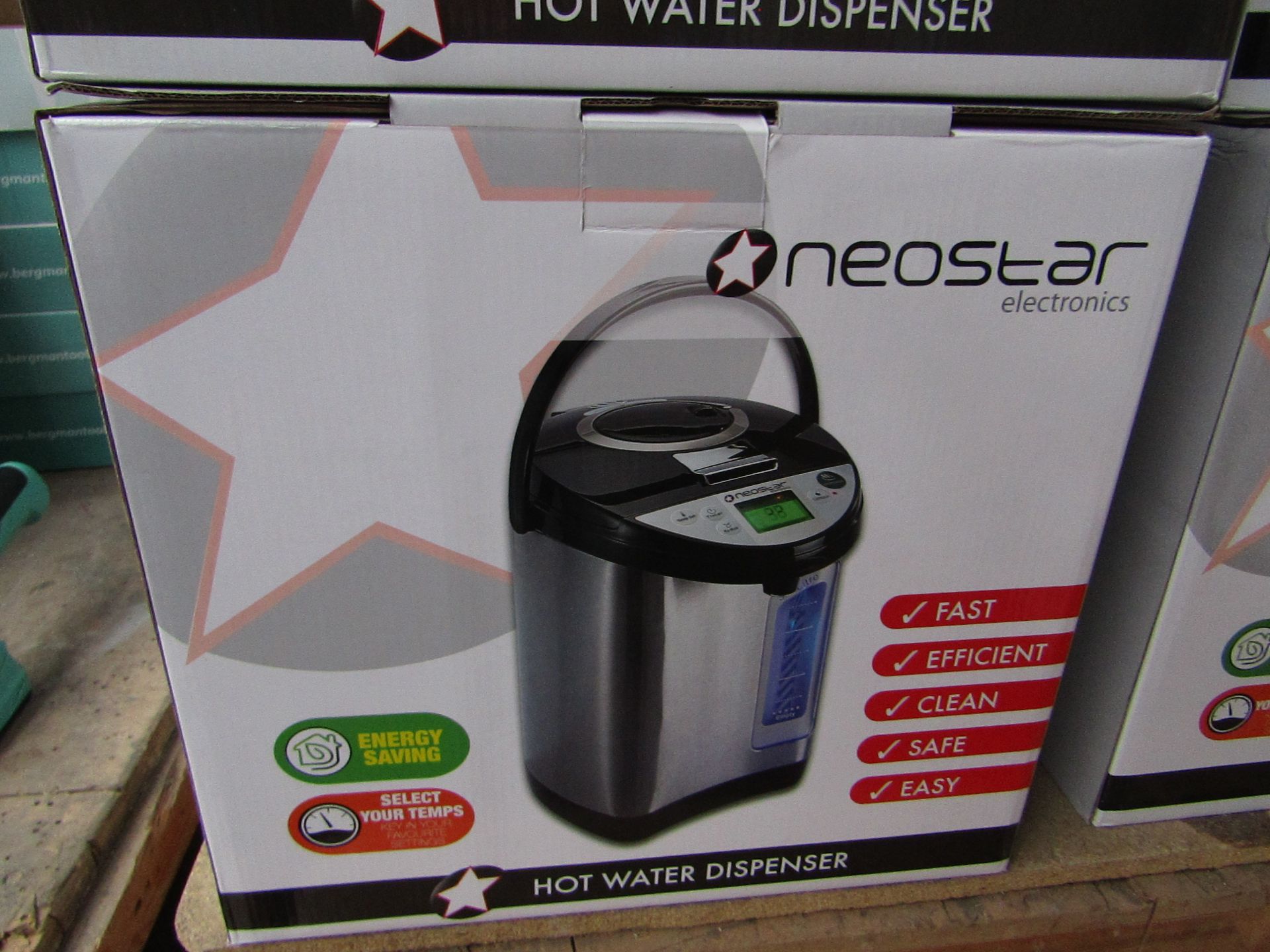 Neostar - Fast & Efficient Hot Water Diispenser - 3.5 Litre Capacity - Good Condition & Boxed.