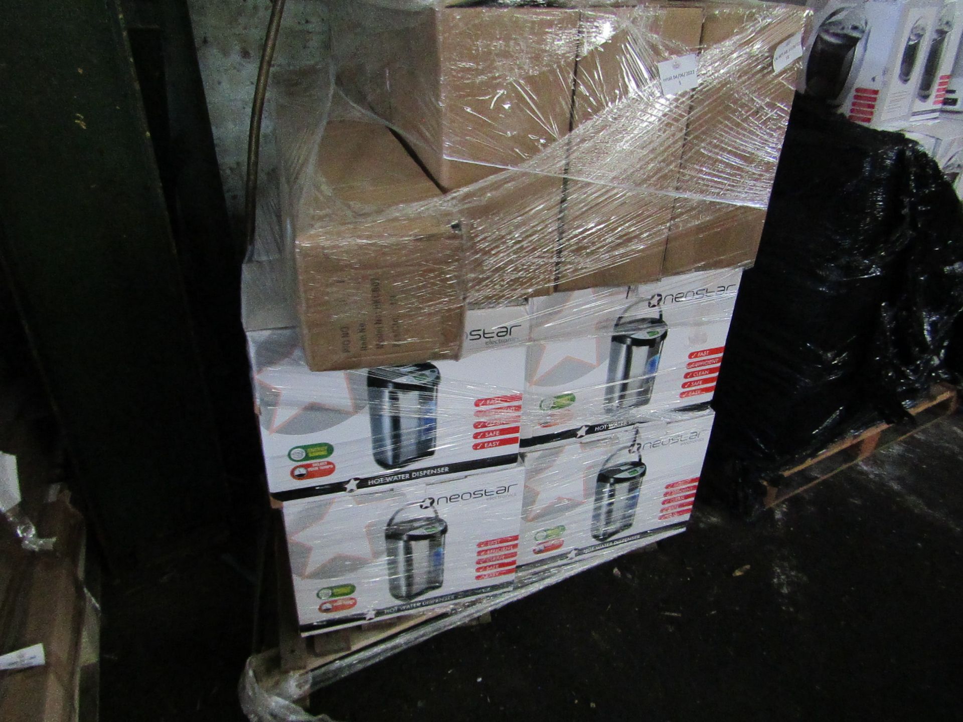Pallet of approx 17 Scotts of Stow customer 5ltr one touch hot water dispensers with a total RRP