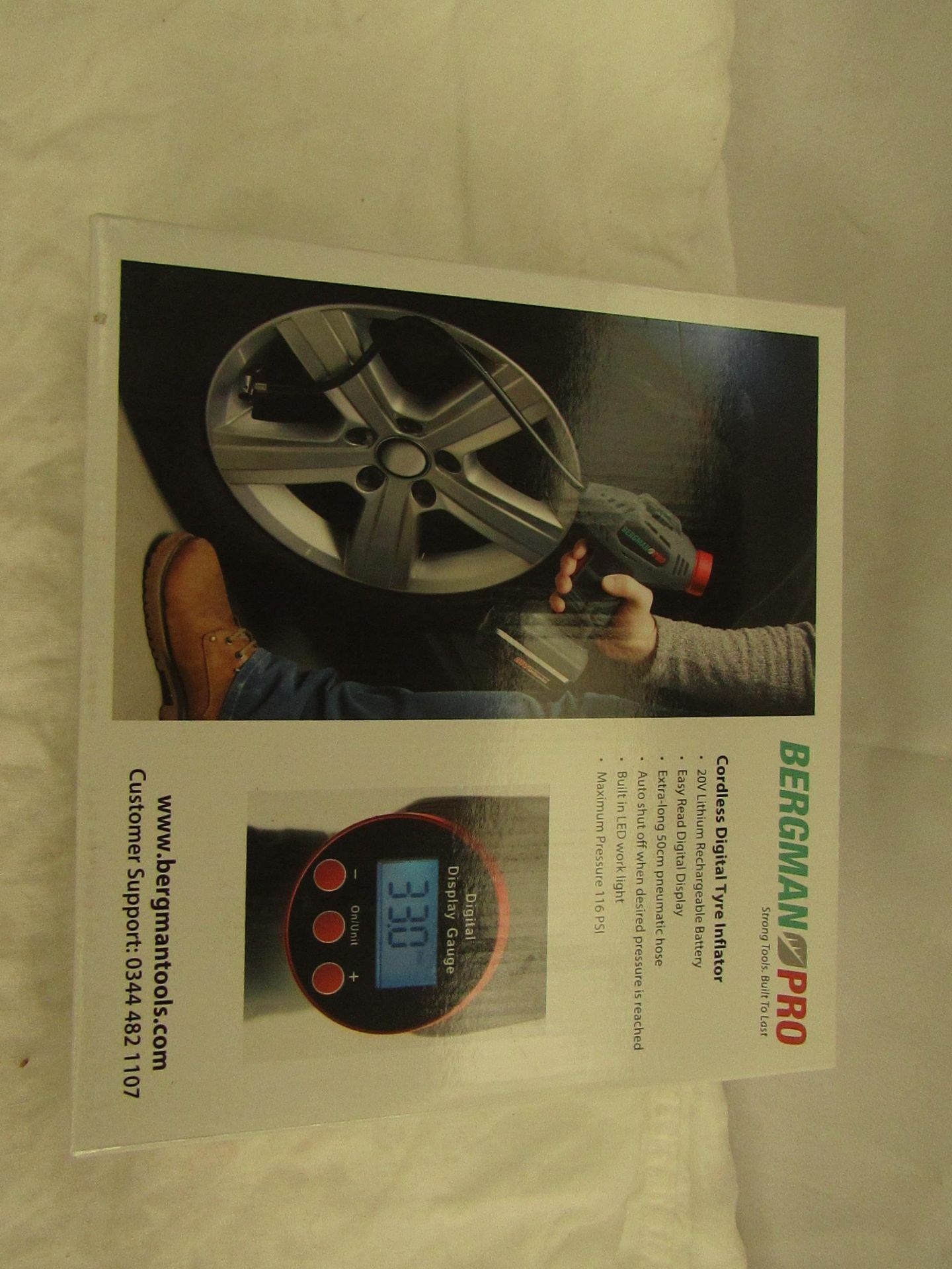 1 x Scotts of Stow BergmanPro® Cordless Digital Tyre Inflator RRP £59.95 SKU SCO-DIR-3262342 TOTAL